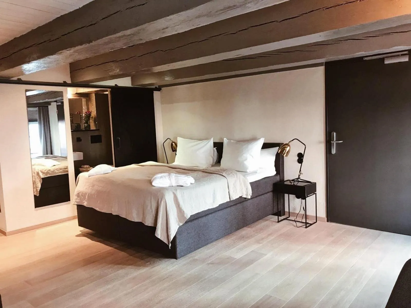 Bed in Fisher's Loft Hotel