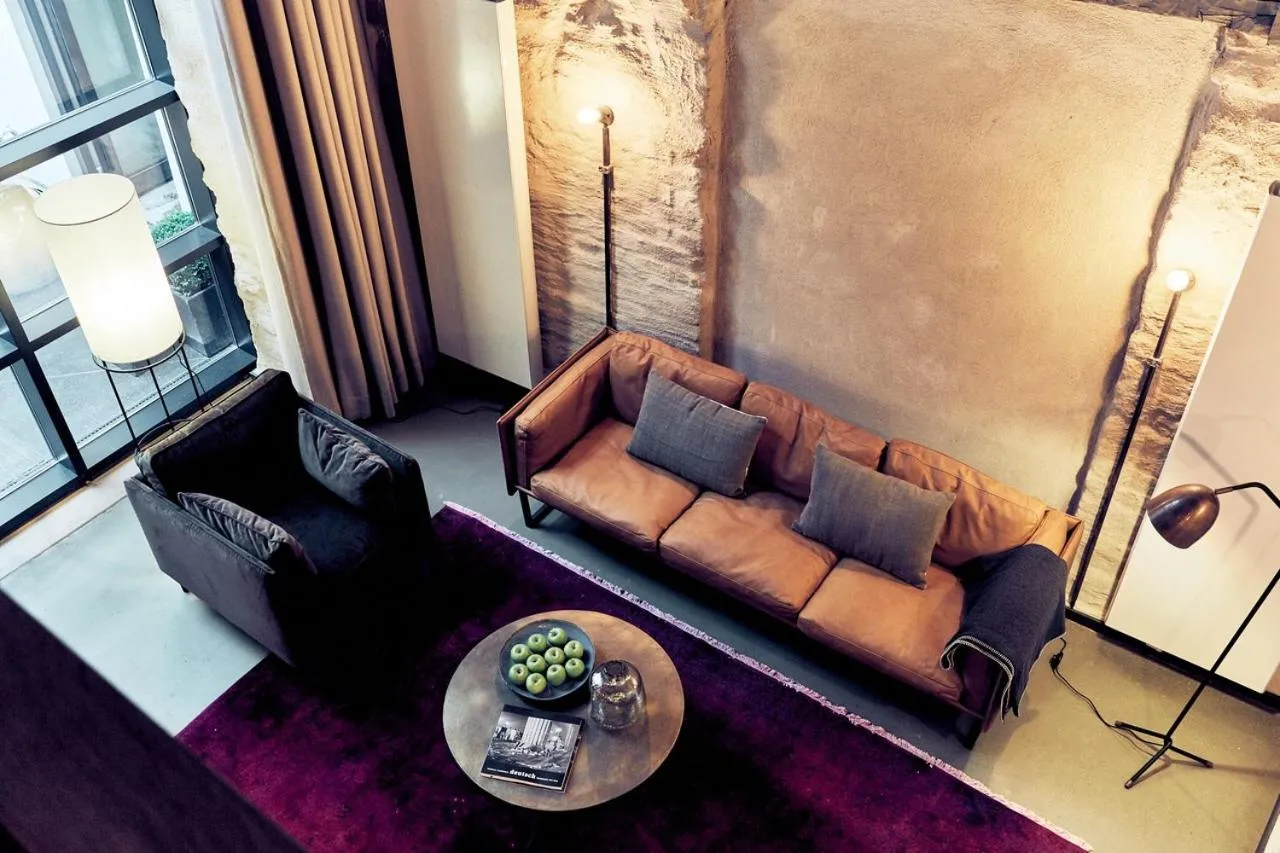 Seating area in Fisher's Loft Hotel