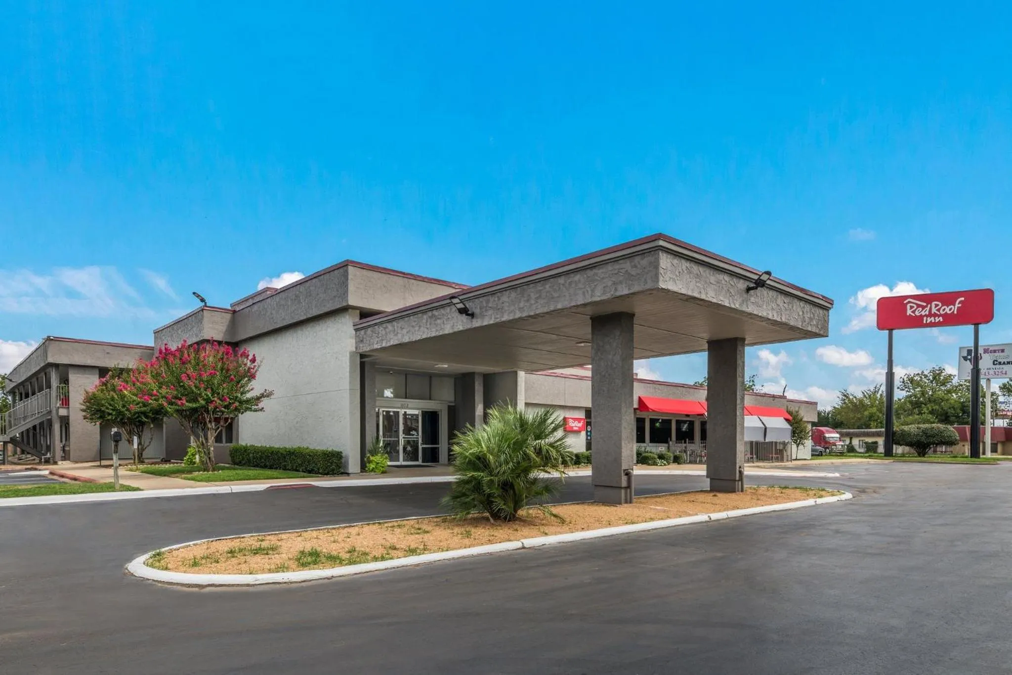 Property building in Red Roof Inn Lewisville