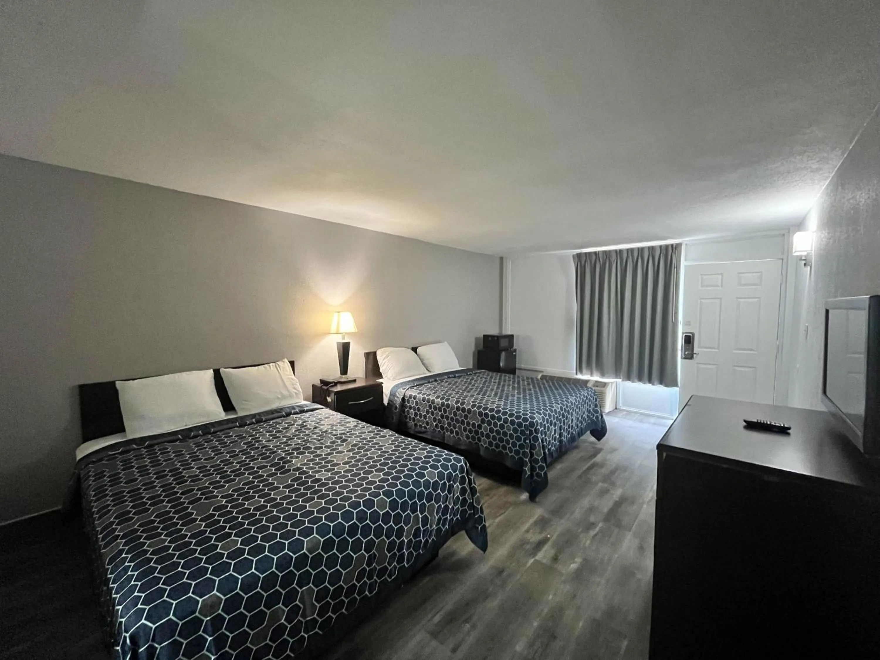 Bedroom, Bed in Motel 6 Spartanburg, SC Northwest Business 85