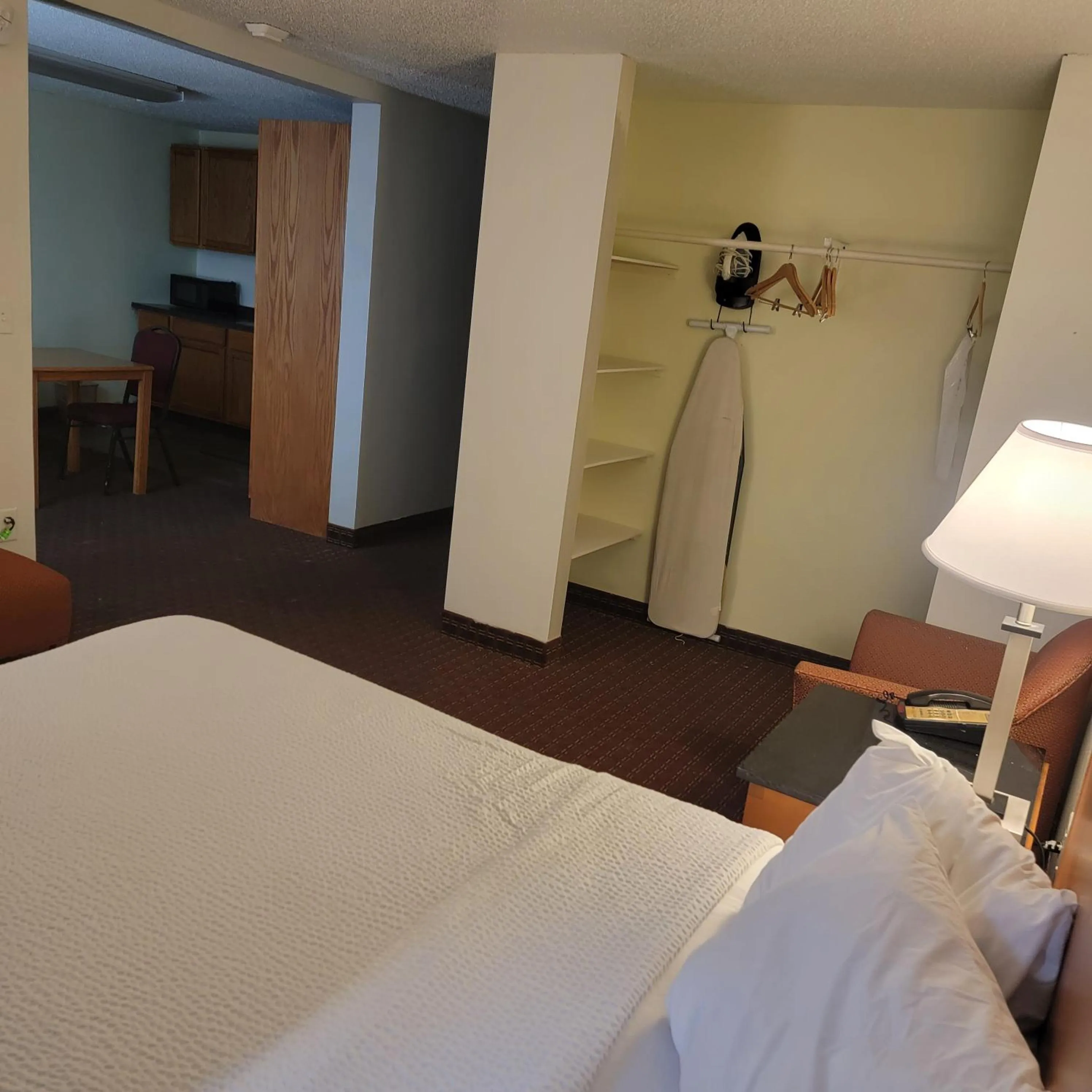 Bed in Days Inn by Wyndham Fort Dodge