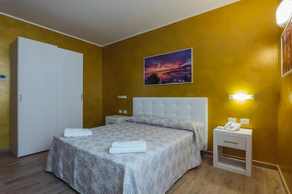 Bathroom, Bed in Le Vele di Balestrate