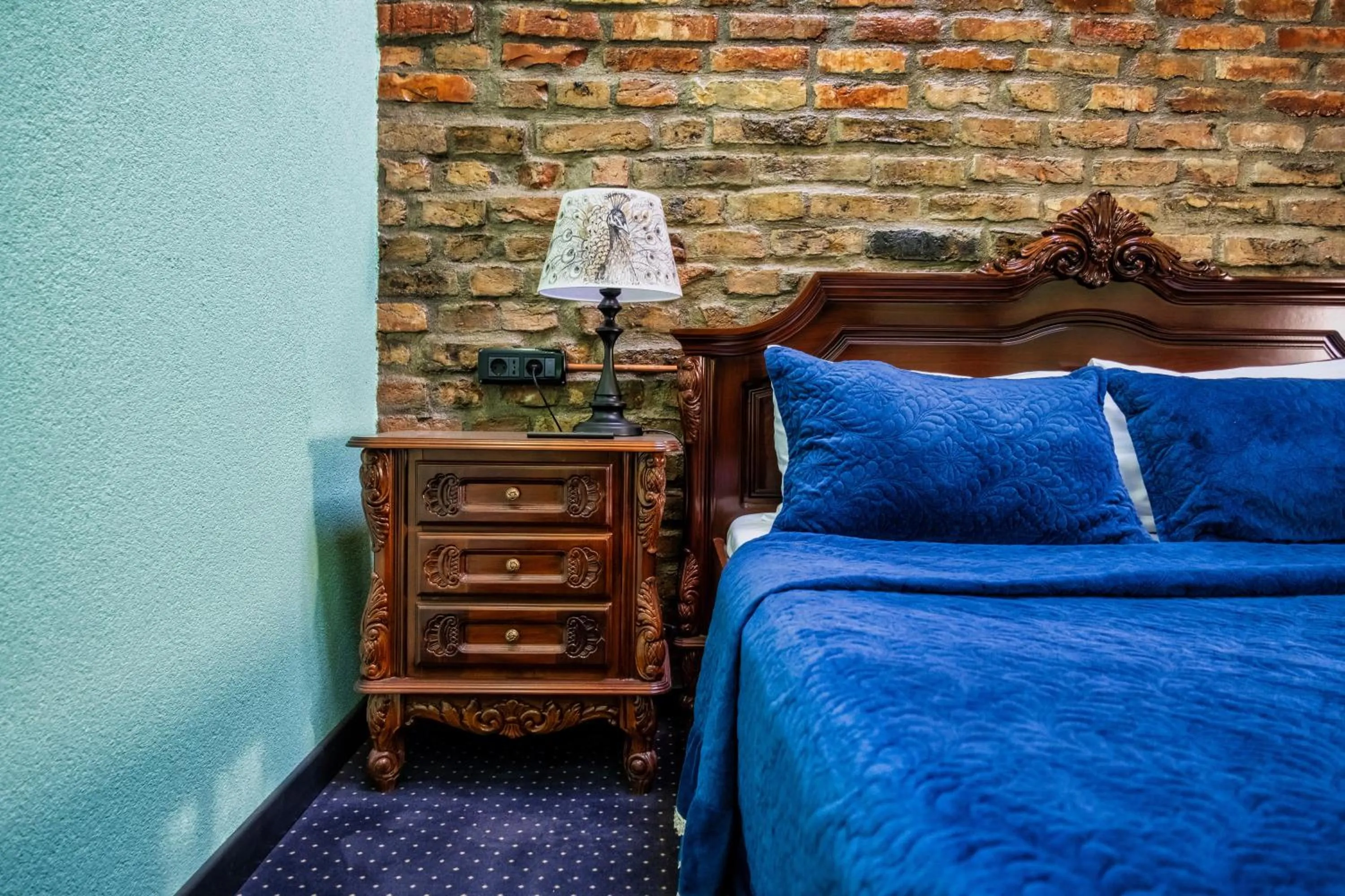 Photo of the whole room, Bed in JMR Royal -Luxury Rooms & Private Sauna