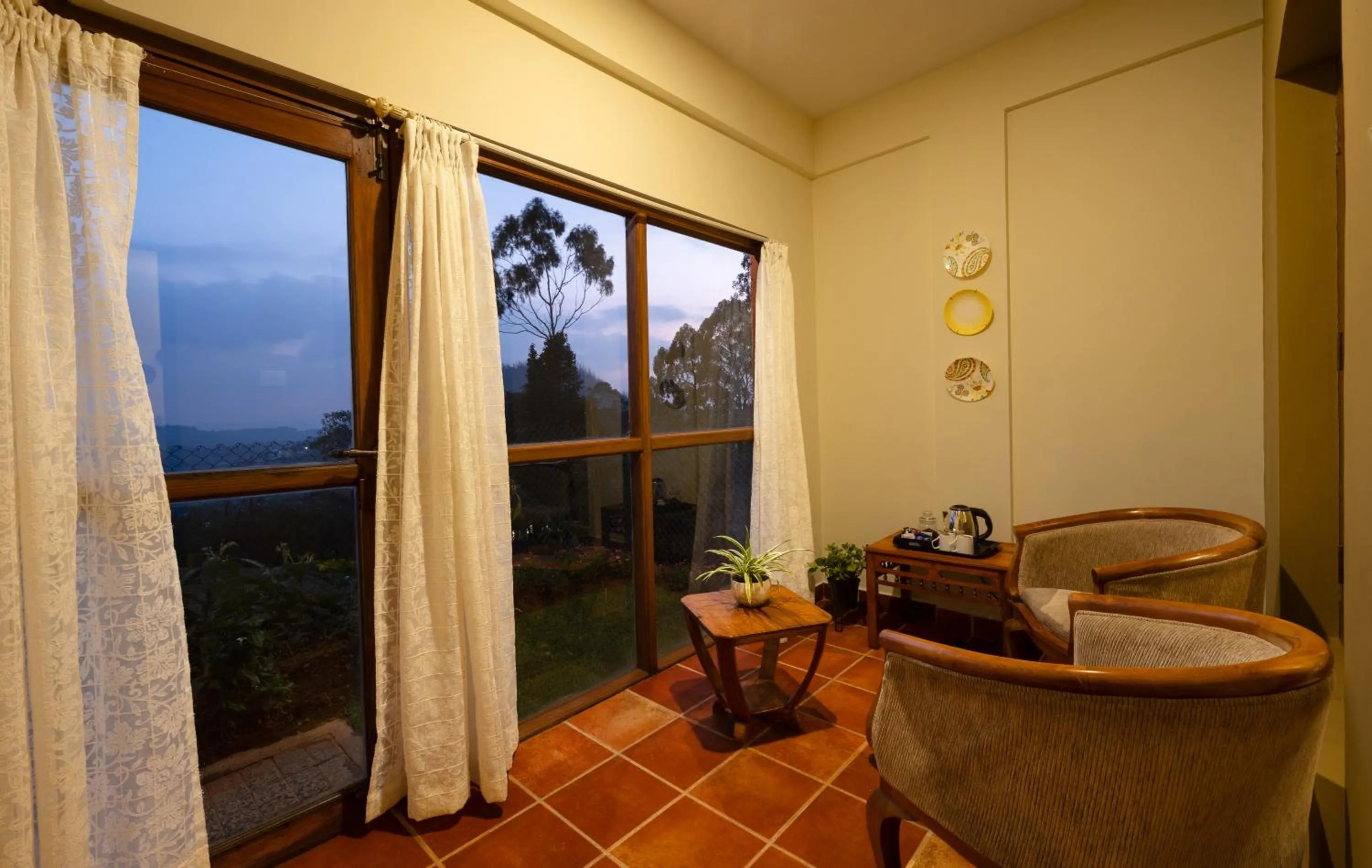 View (from property/room) in Sherlock