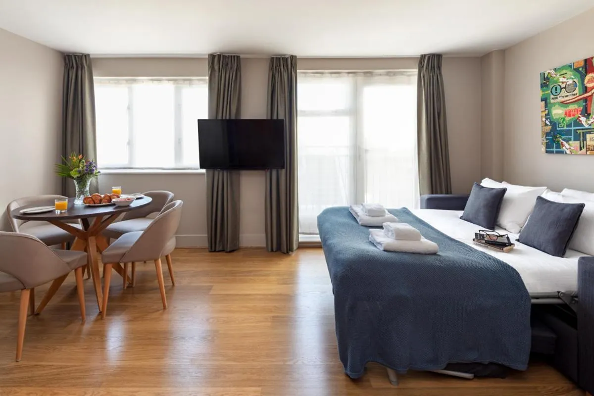 Living room in Marlin Apartments Commercial Road - Limehouse