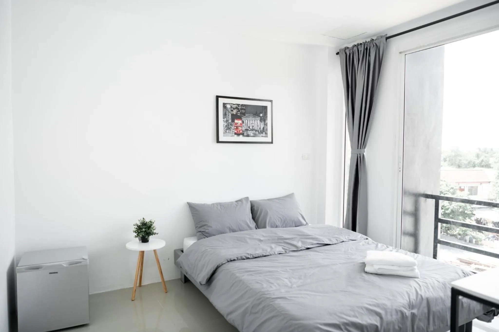 Bed in Studio 41 Salaya-Sai4