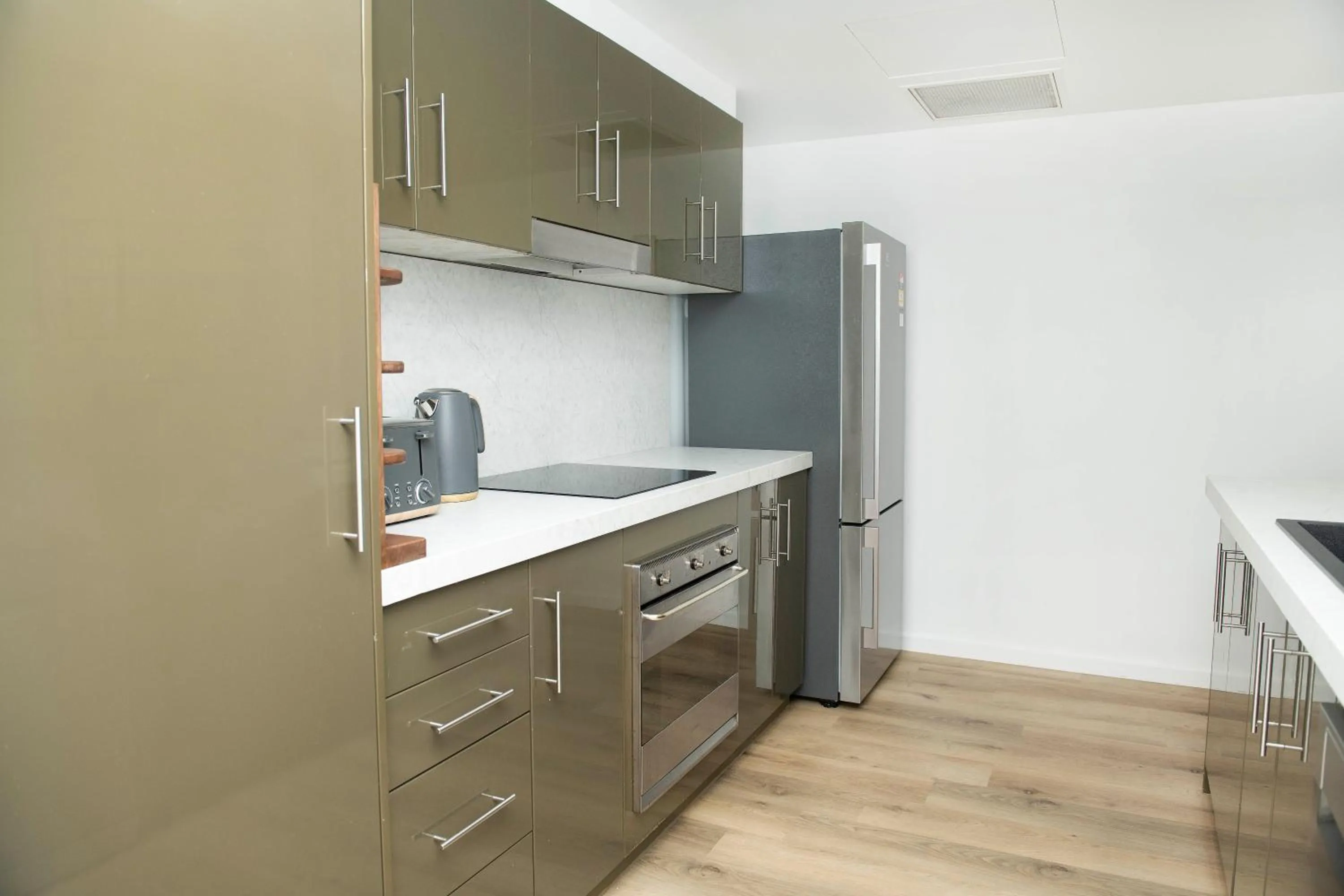 Kitchen or kitchenette in Swell Resort Burleigh Heads