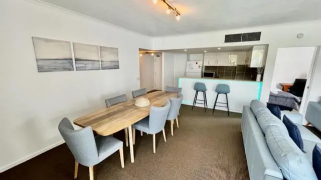 Swell Resort Burleigh Heads