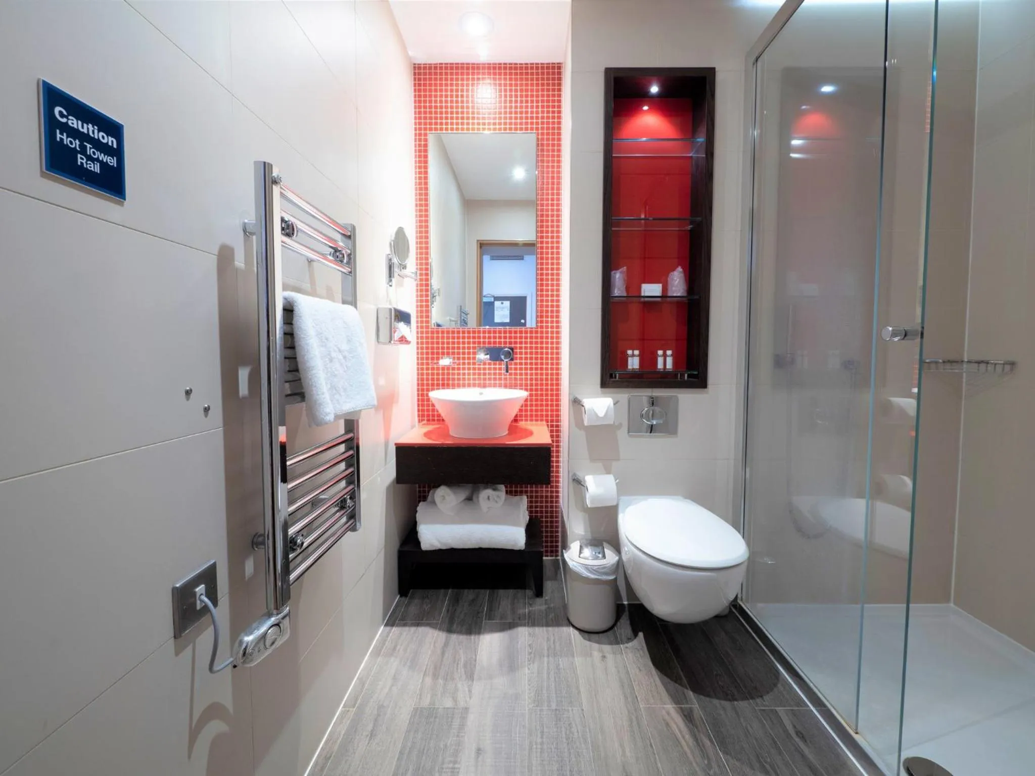 Bathroom in Hotel Indigo London Hyde Park Paddington by IHG