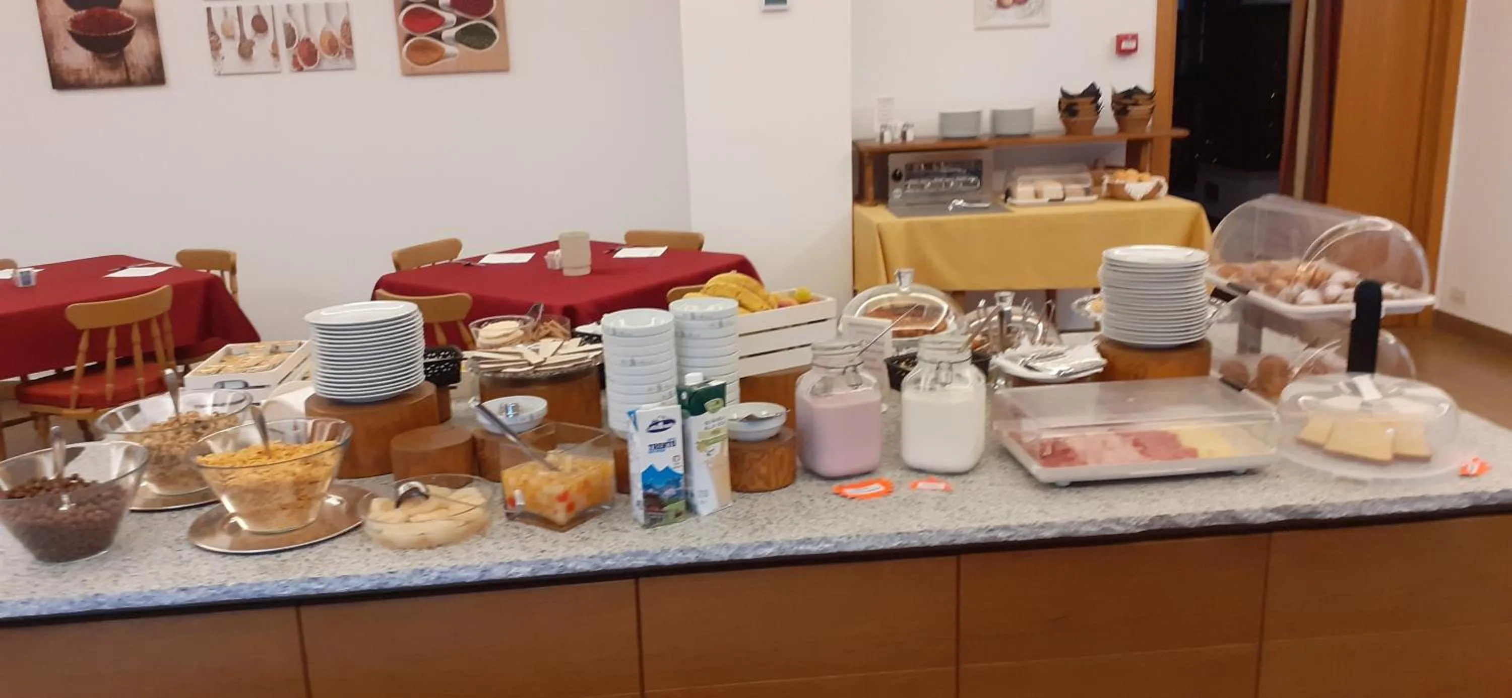 Buffet breakfast in Hotel Miramonti