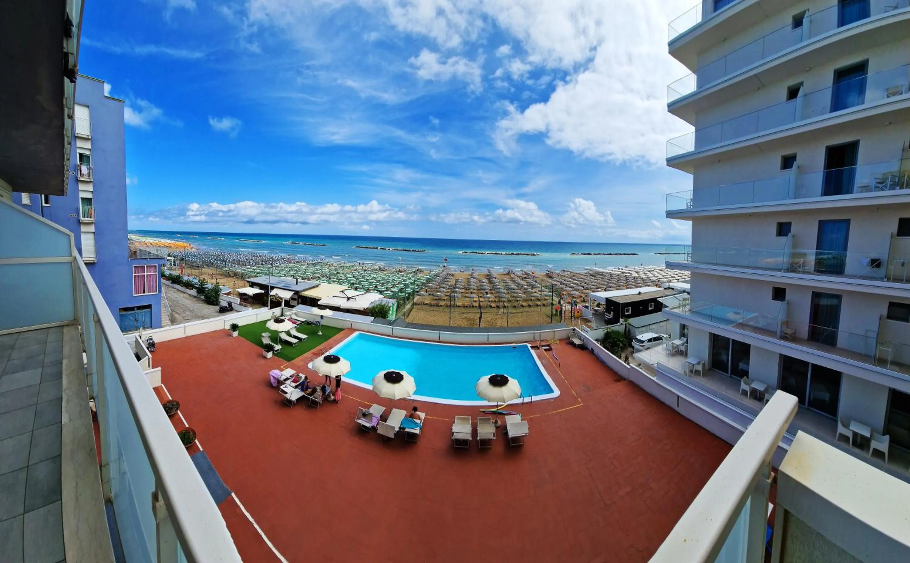 Pool view in Hotel Embassy