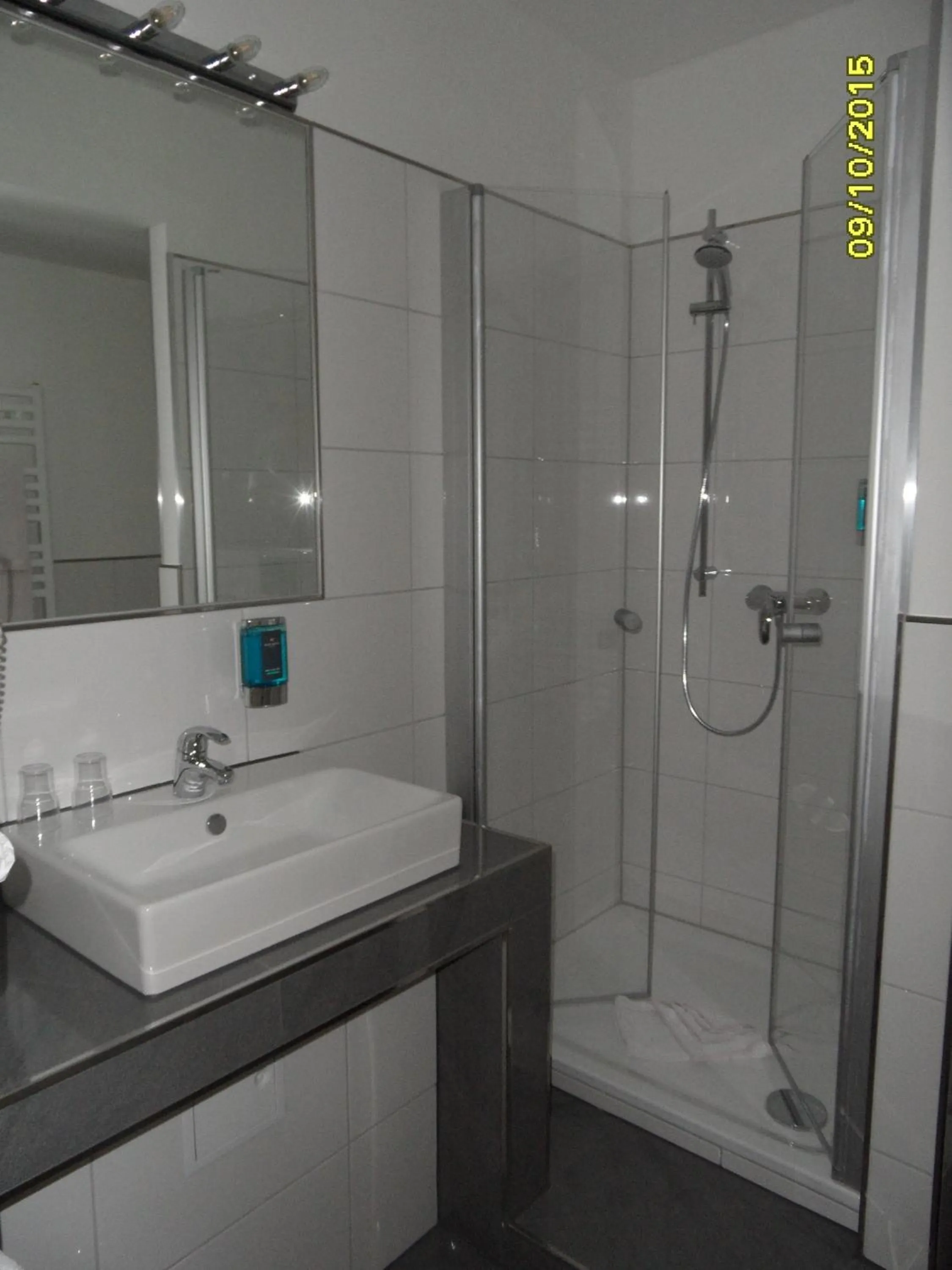 Bathroom in Wiking Hotel