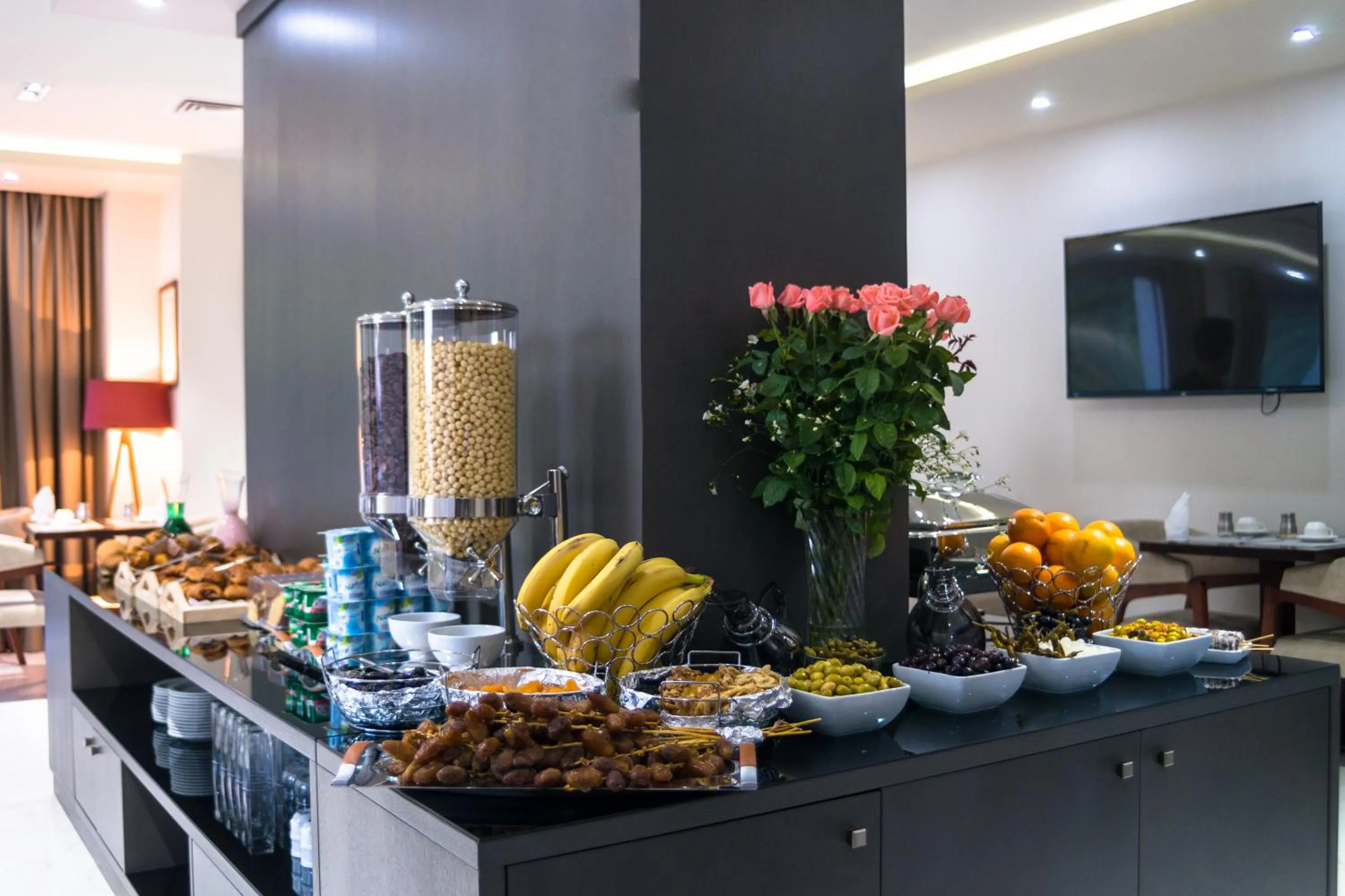 Buffet breakfast in Hôtel Sidi Yahia