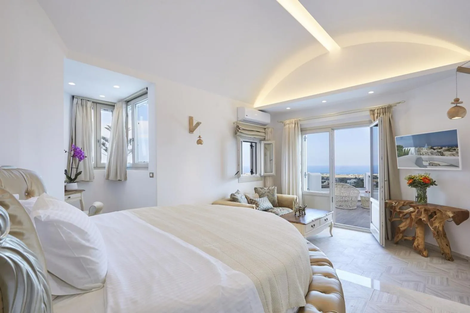 Living room, Bed in Margo Houses
