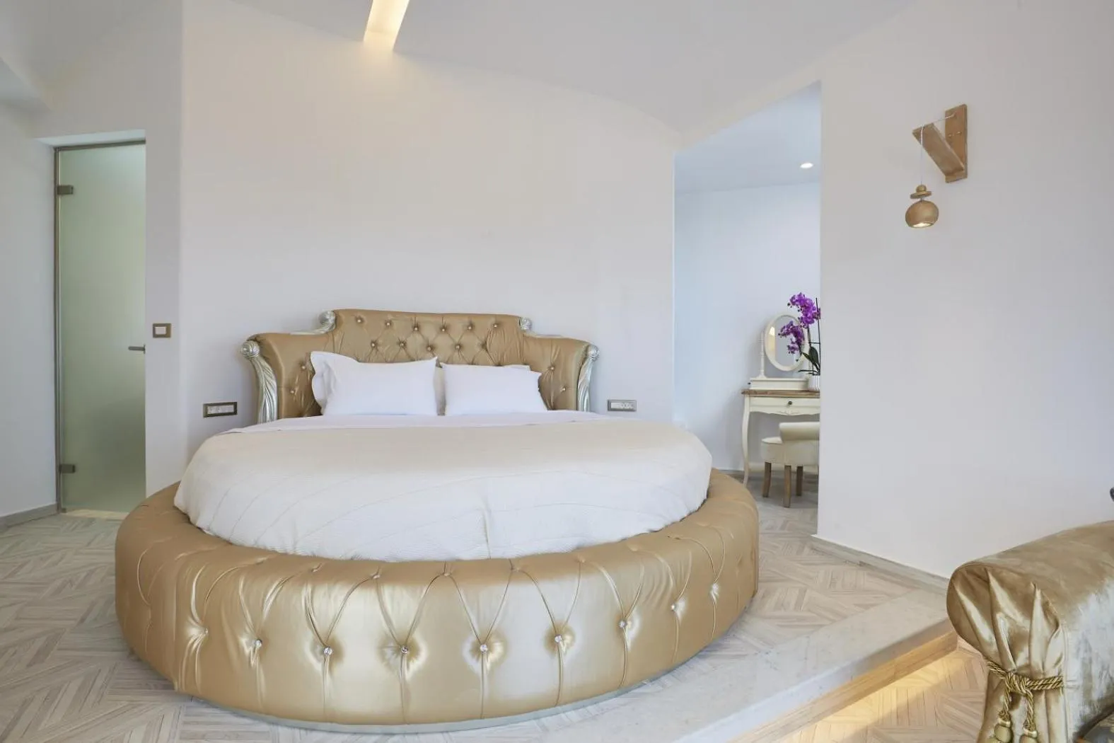 Bedroom, Bed in Margo Houses