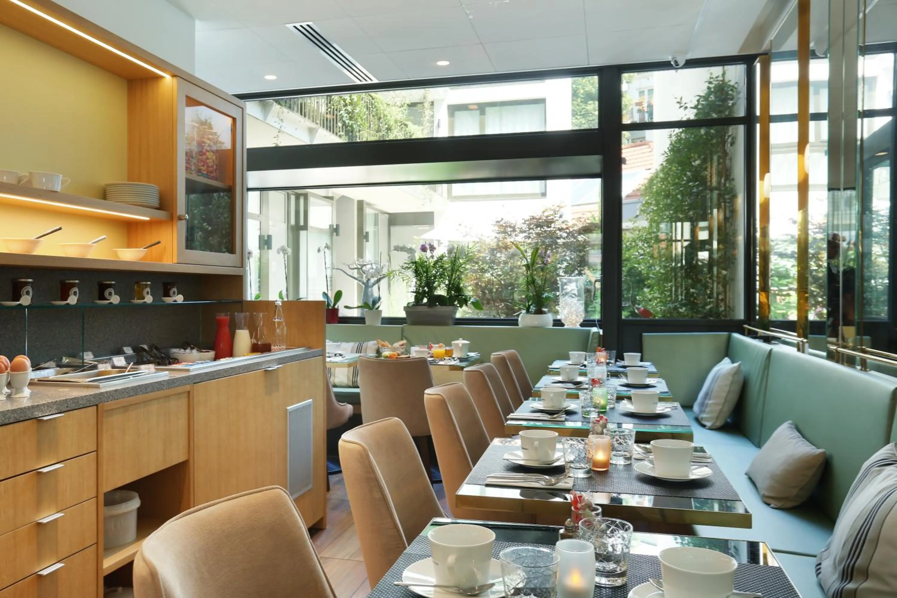 Food and drinks in Jardins de Mademoiselle Hôtel & Spa