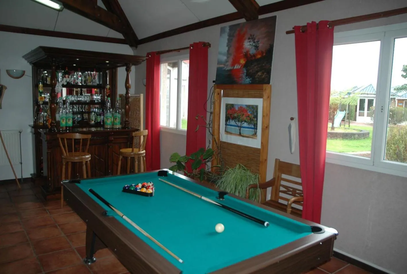 Billiard in Hôtel L'Ecrin