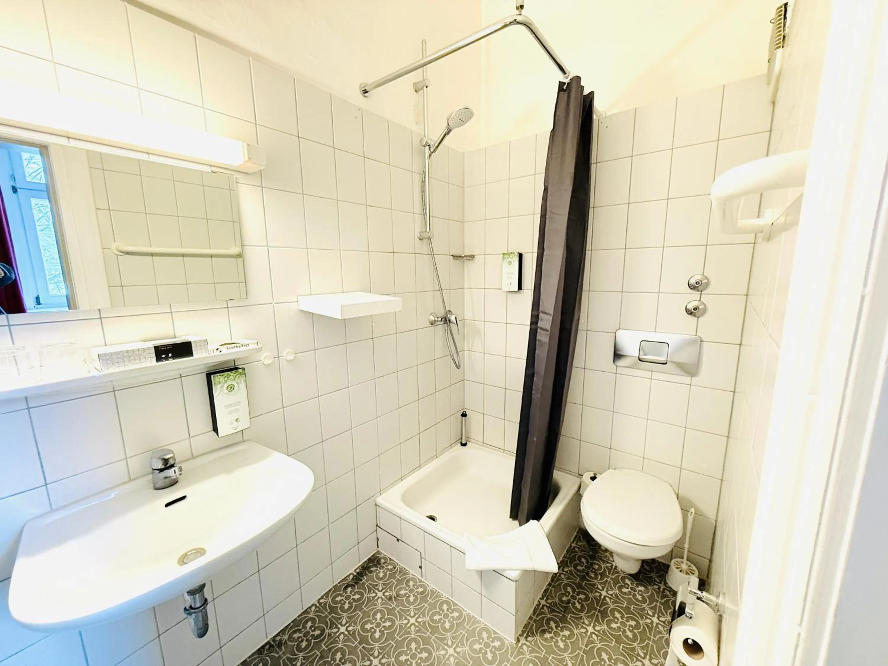 Bathroom in Hotel Pelli Hof Rendsburg by Tulip Inn