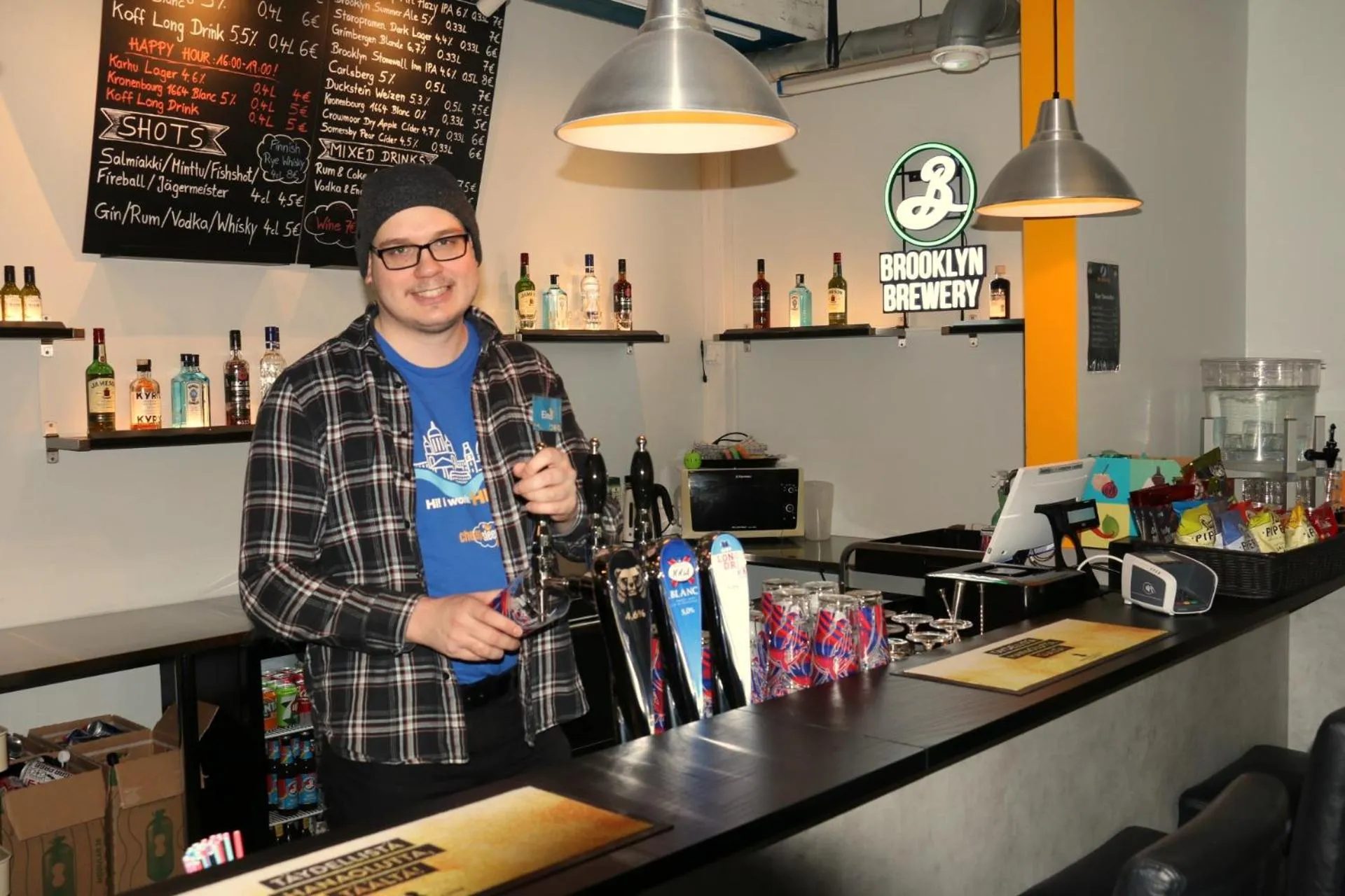 Lounge or bar in CheapSleep Hostel Helsinki