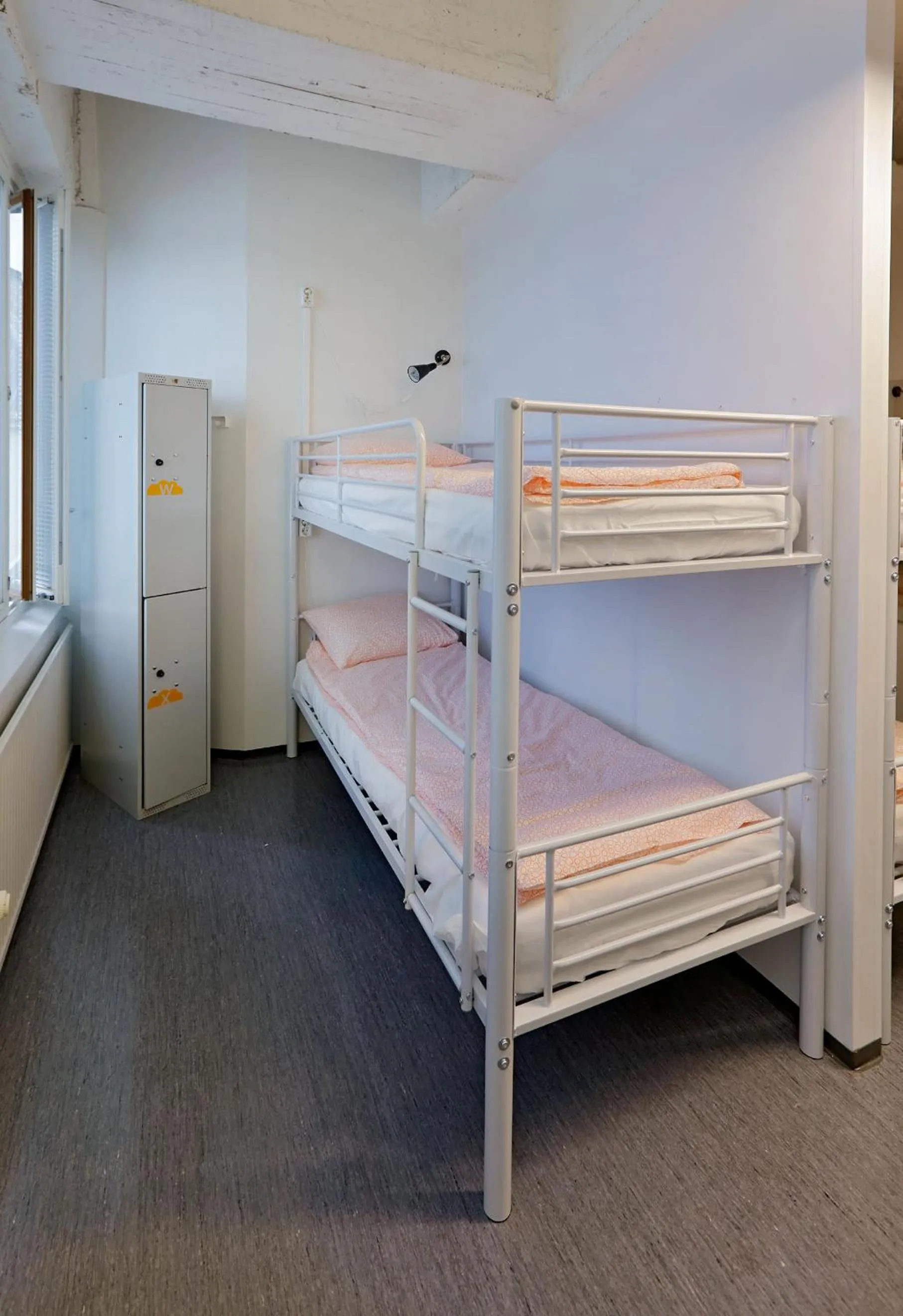 bunk bed, Bed in CheapSleep Hostel Helsinki