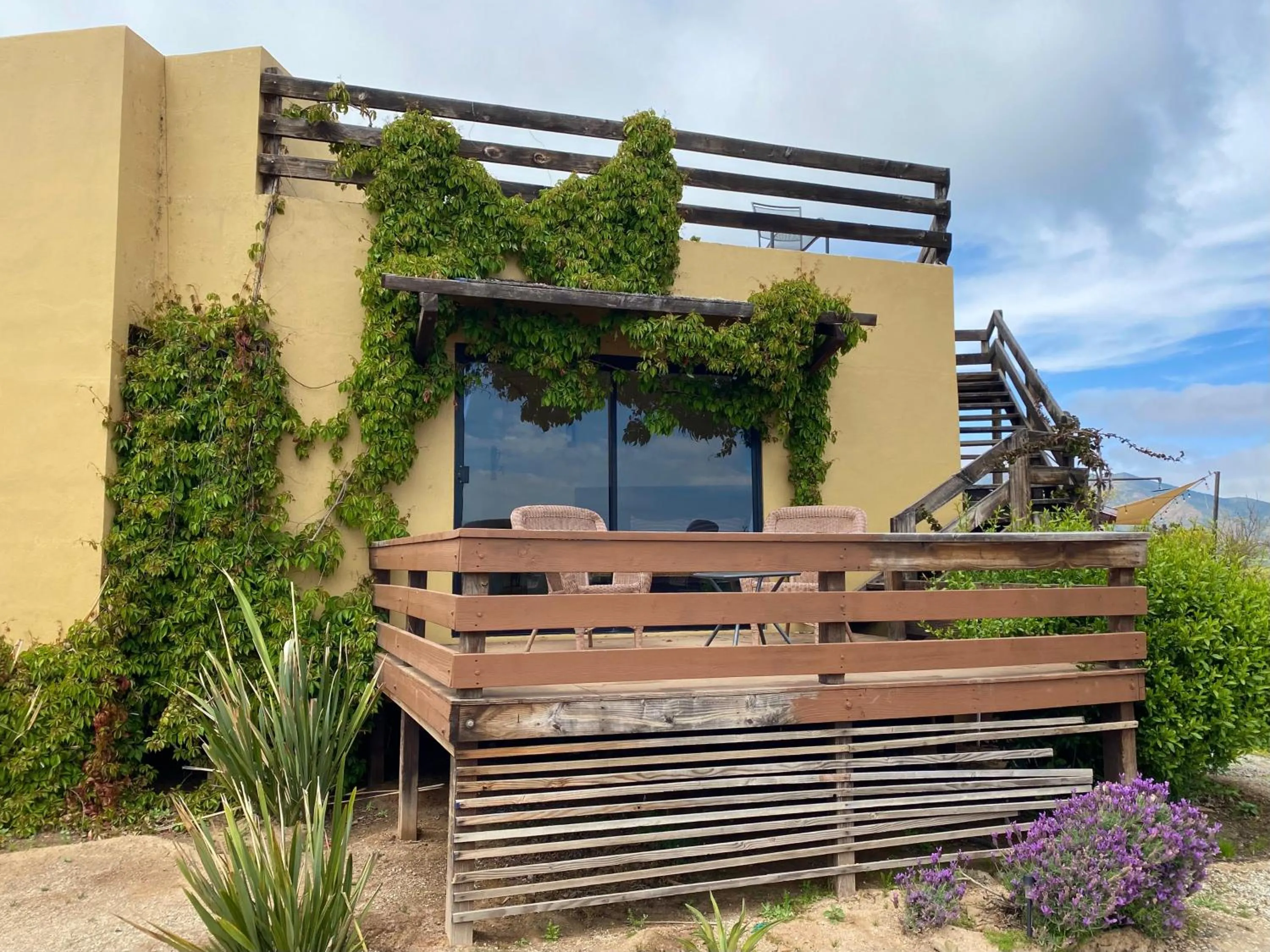 Property building in Luna Del Valle