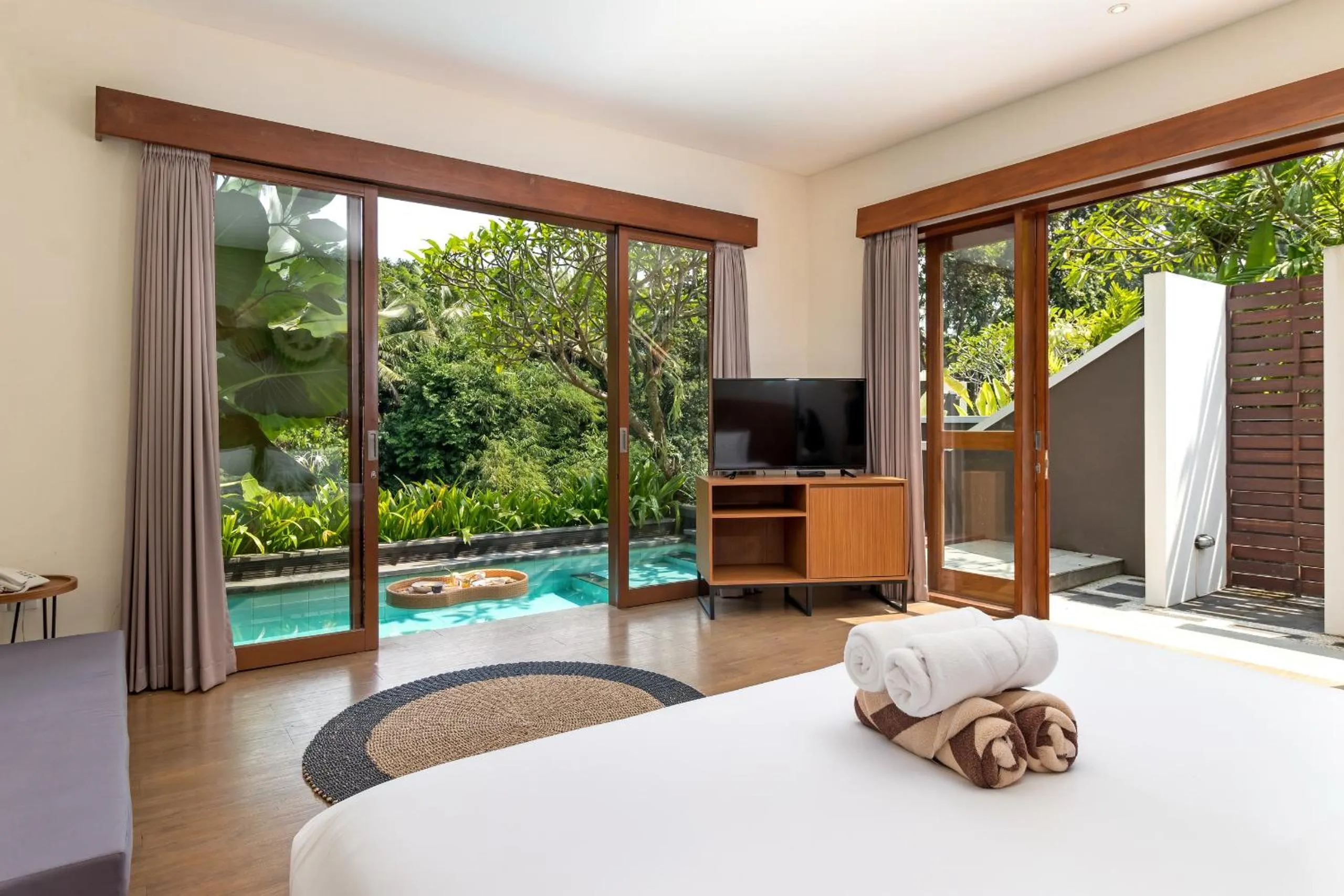 Bed in Annupuri Villas Bali