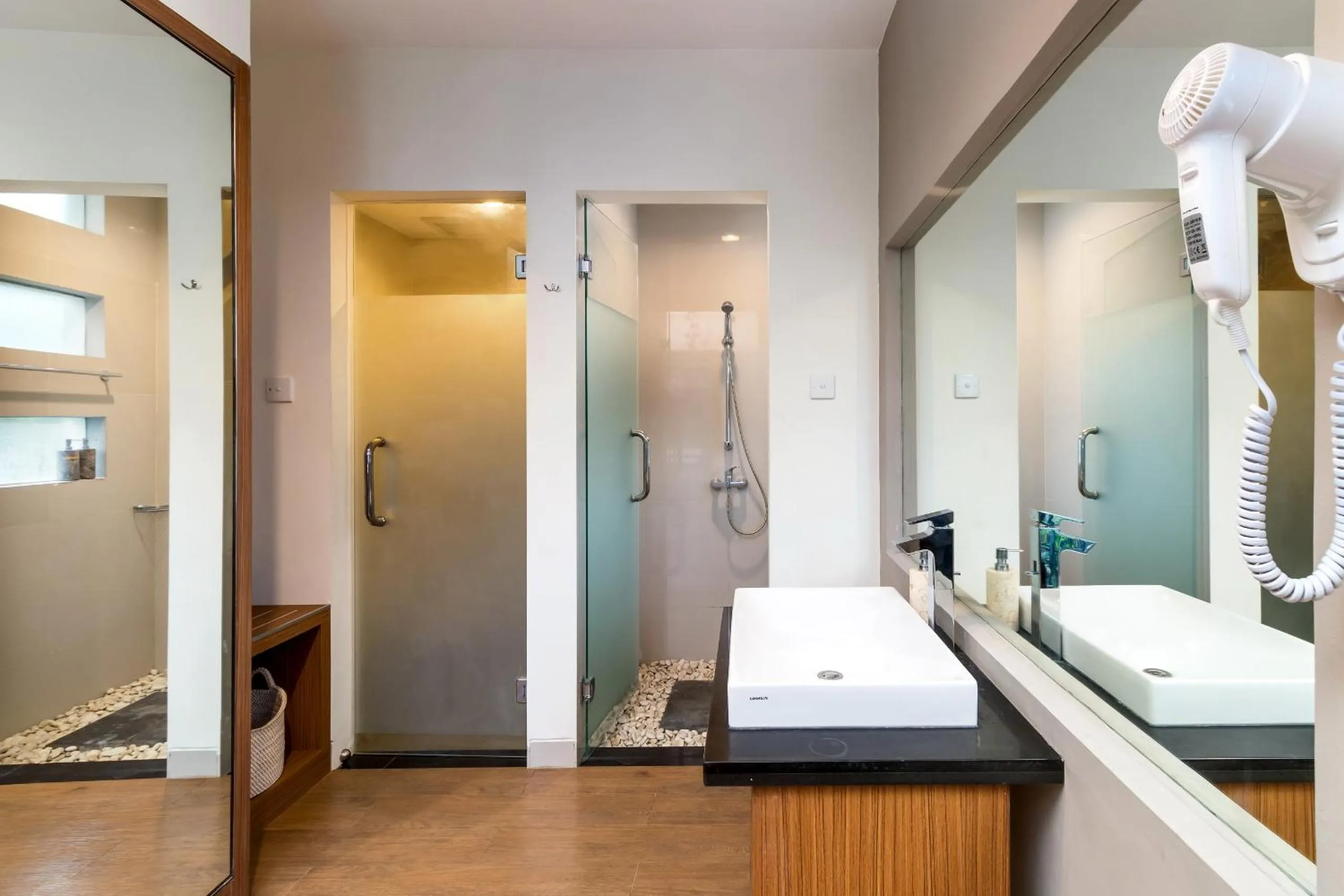 Shower in Annupuri Villas Bali