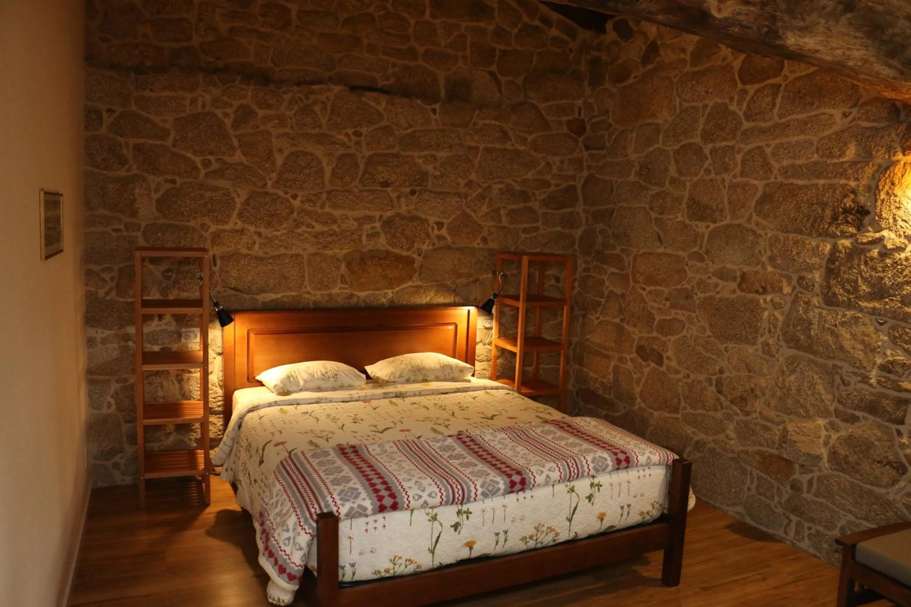 Bed in Pazo de Chaioso Ribeira Sacra