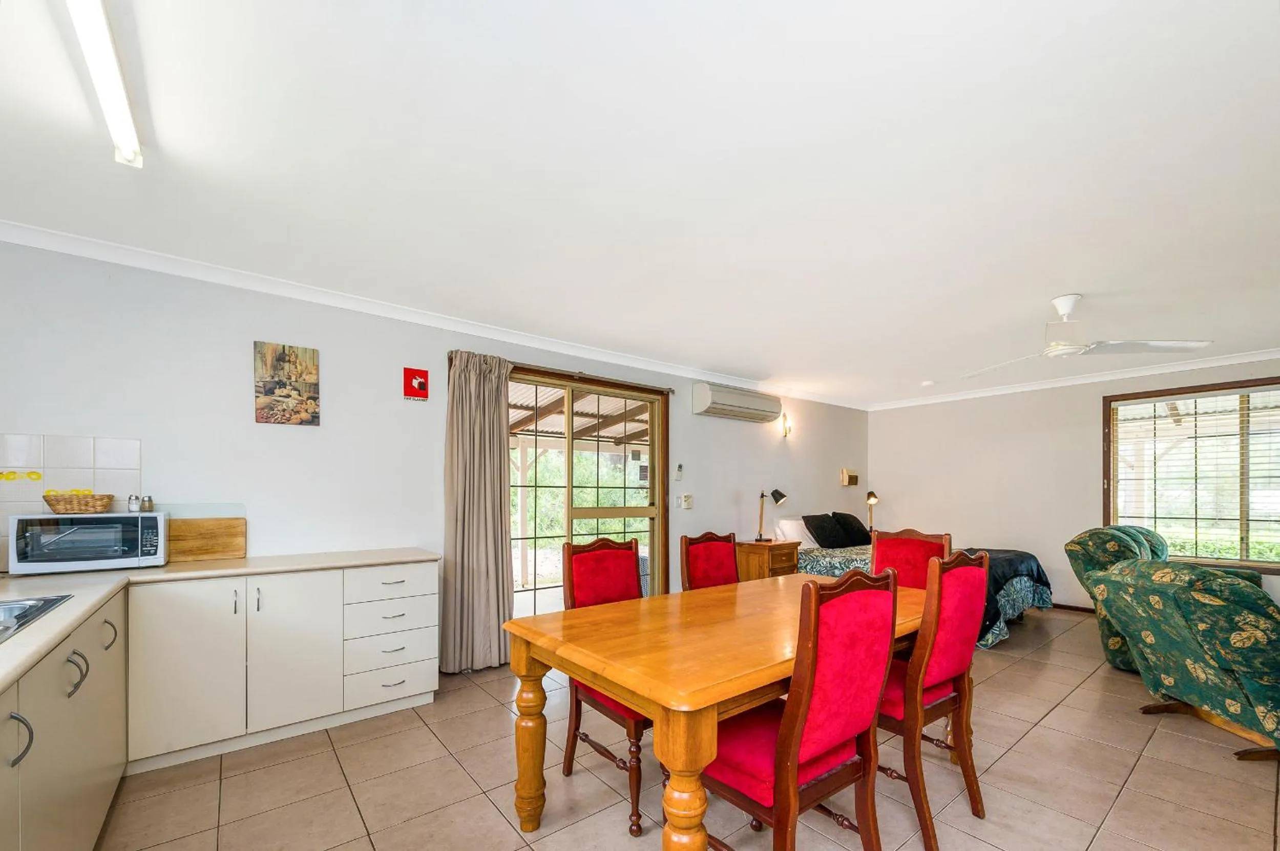 Lounge or bar in Travellers Rest Motel