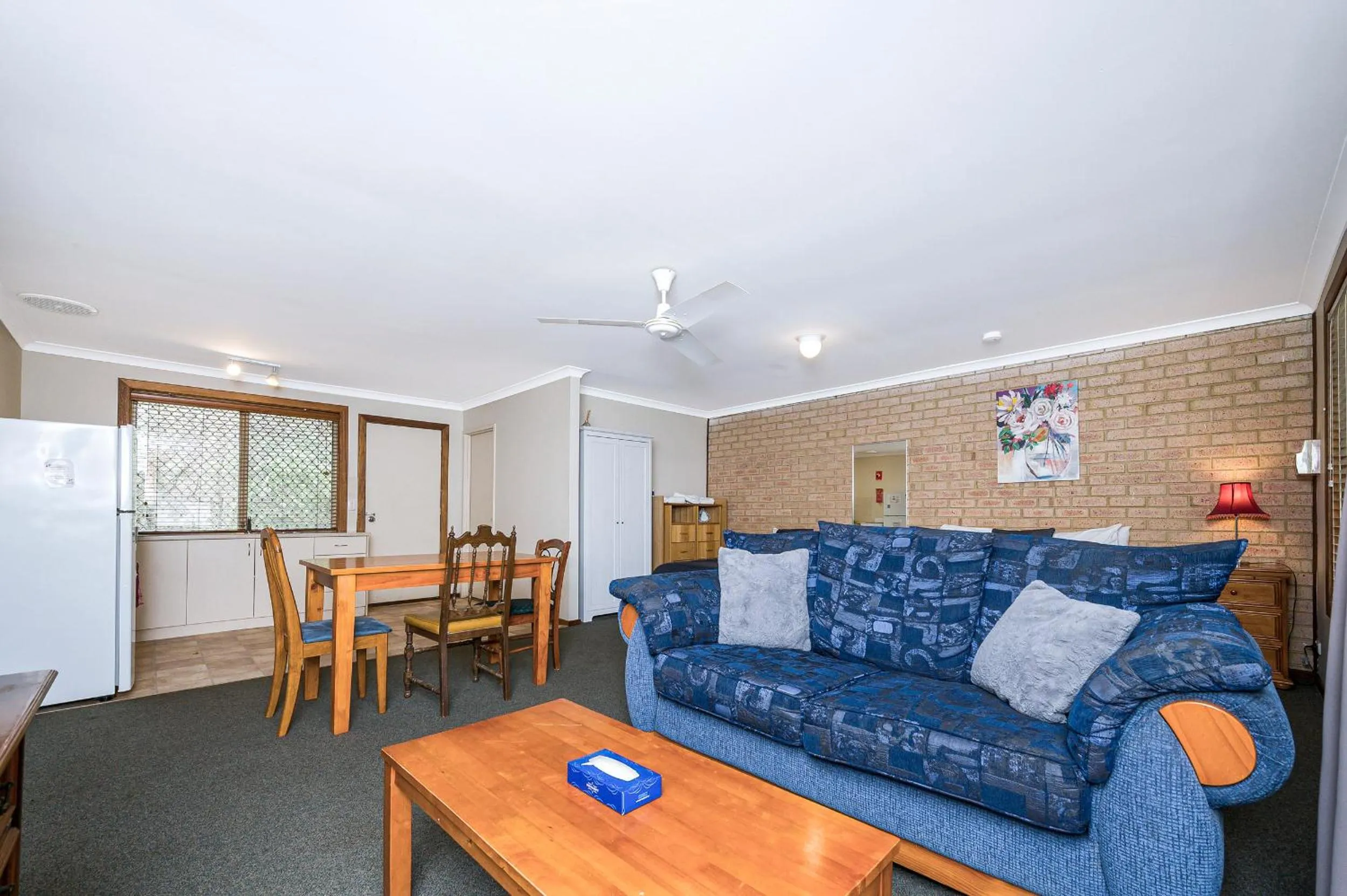 Living room in Travellers Rest Motel