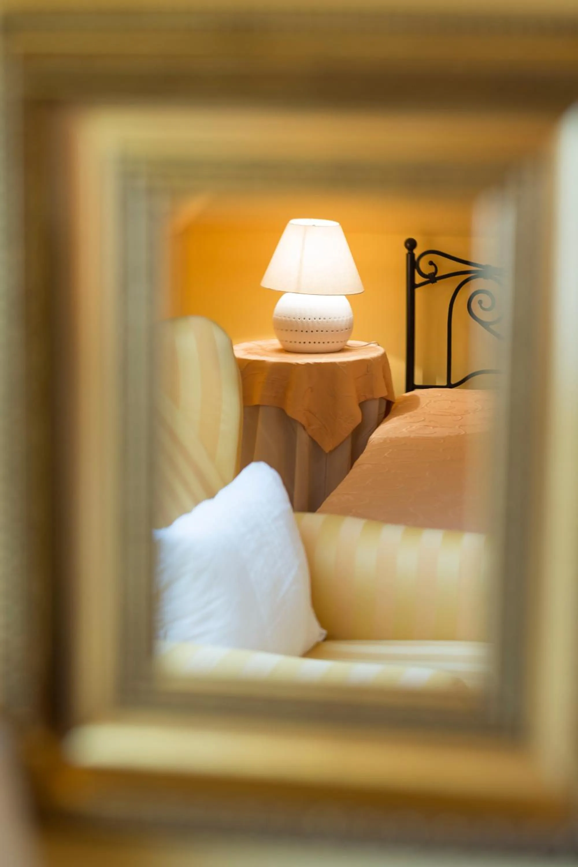 Decorative detail, Bed in Villa Rosa