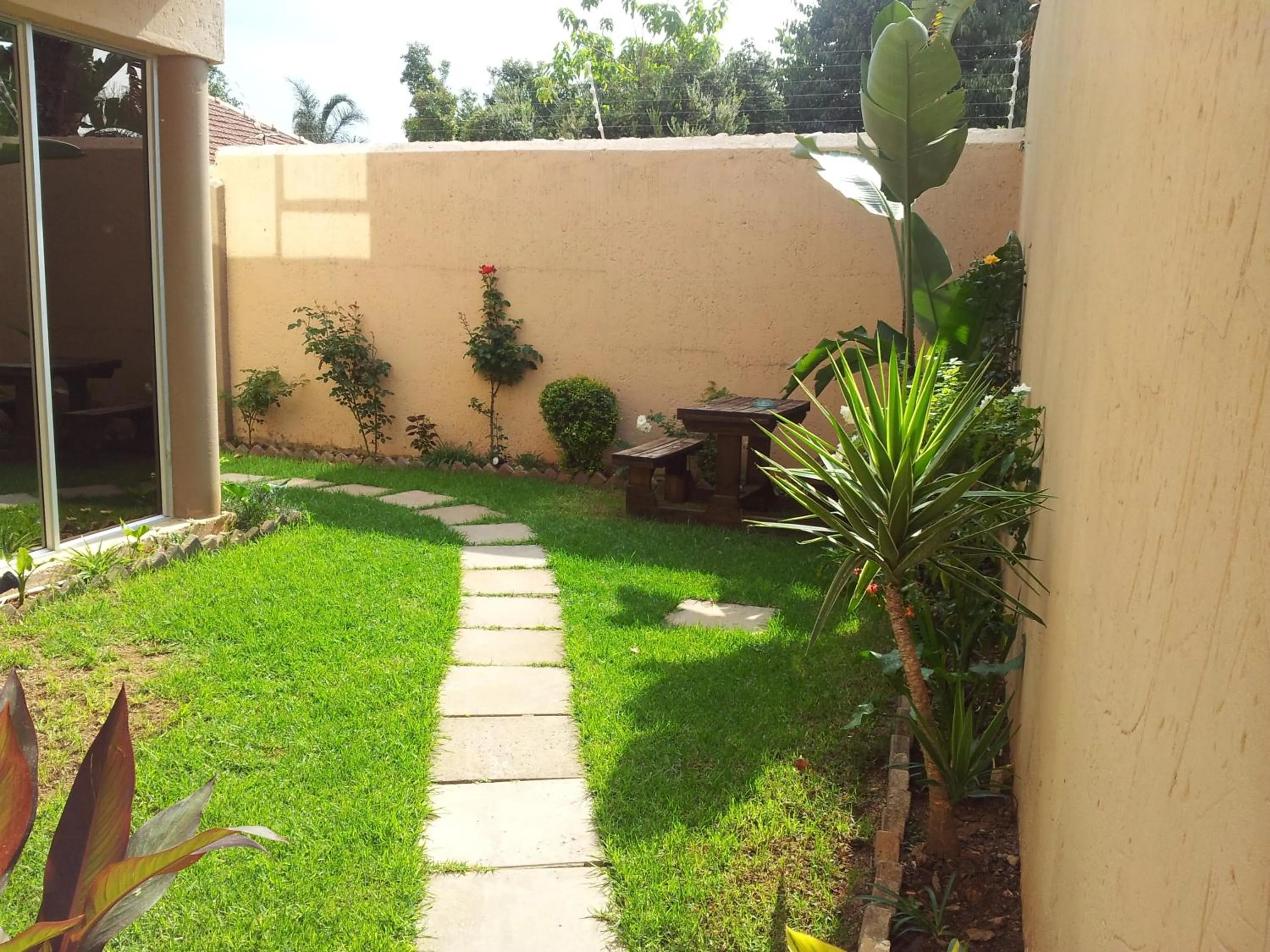 Garden in Houghton Guest House