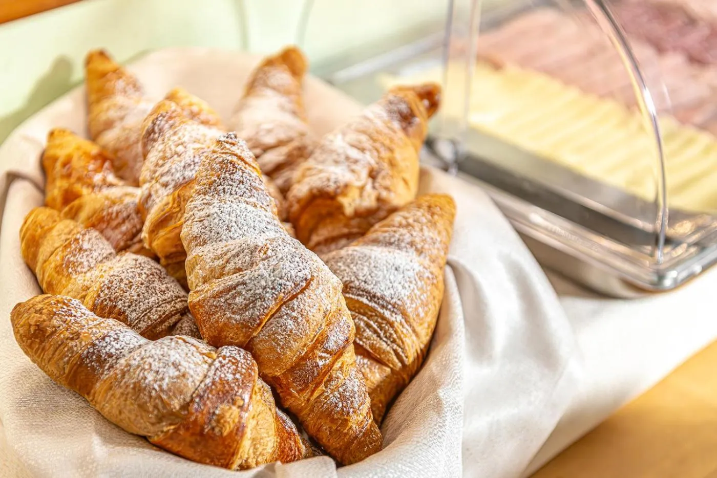 Food and drinks in Hotel Ziò Imola