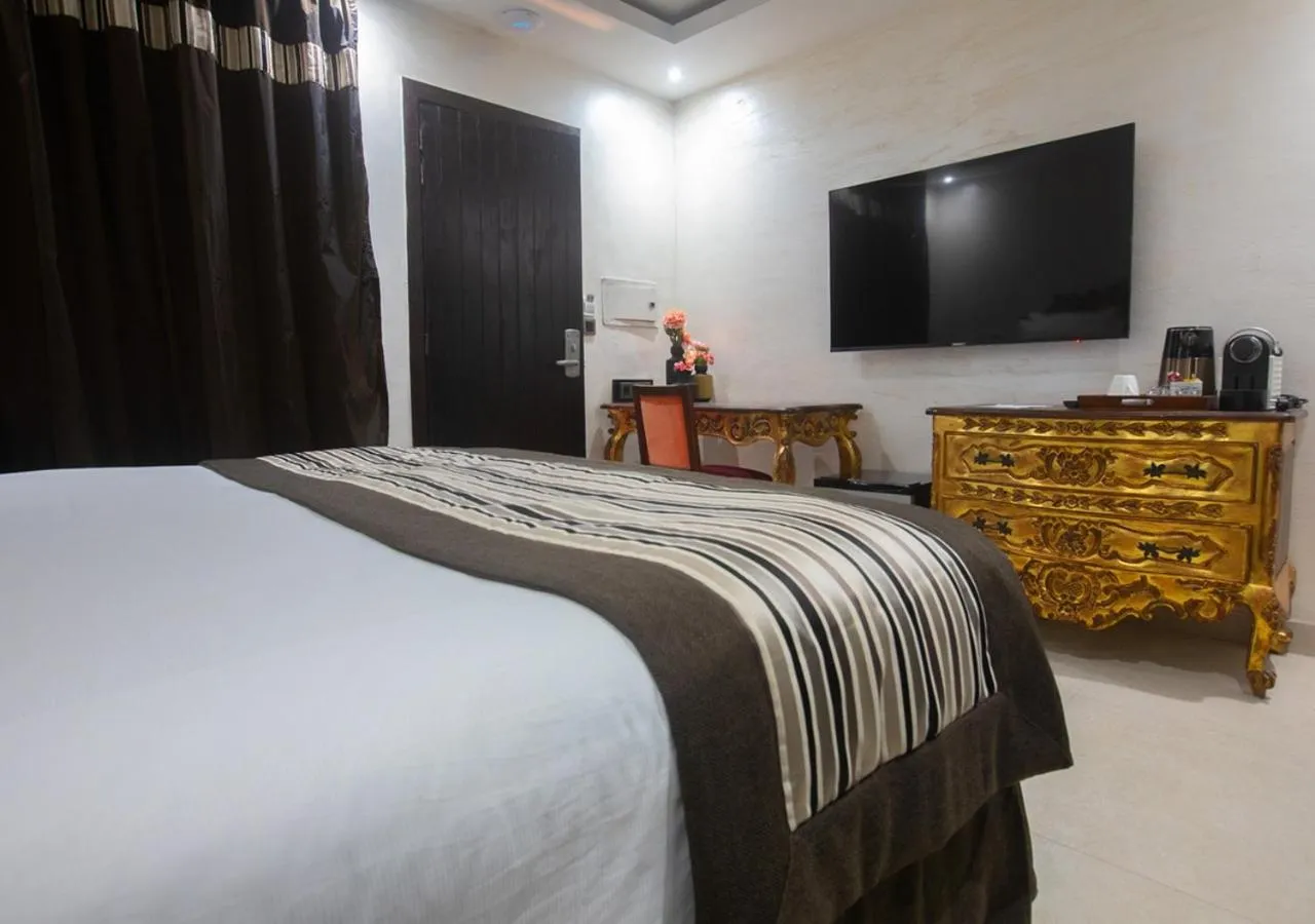 Bedroom, Bed in Hôtel La Villa Racine