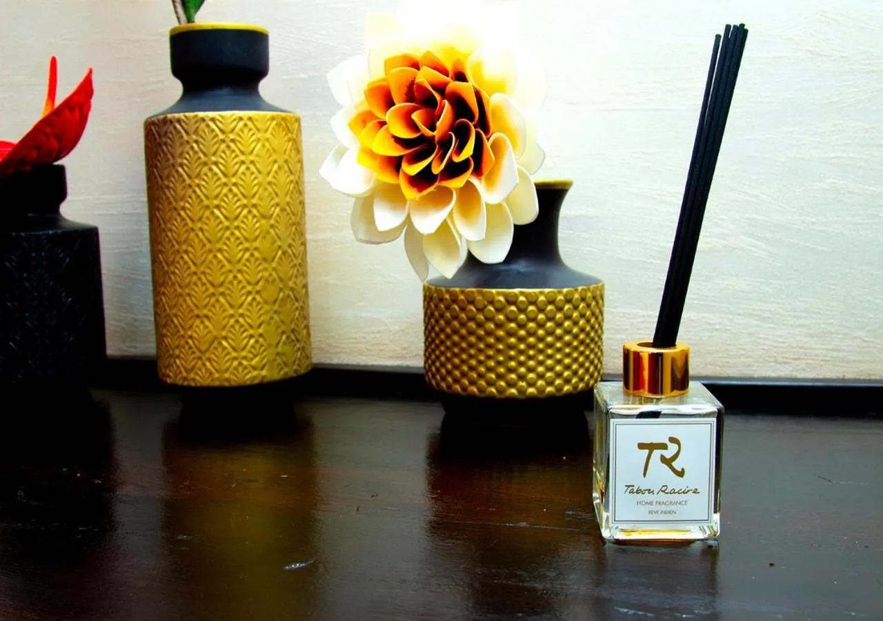 Decorative detail in Hôtel La Villa Racine