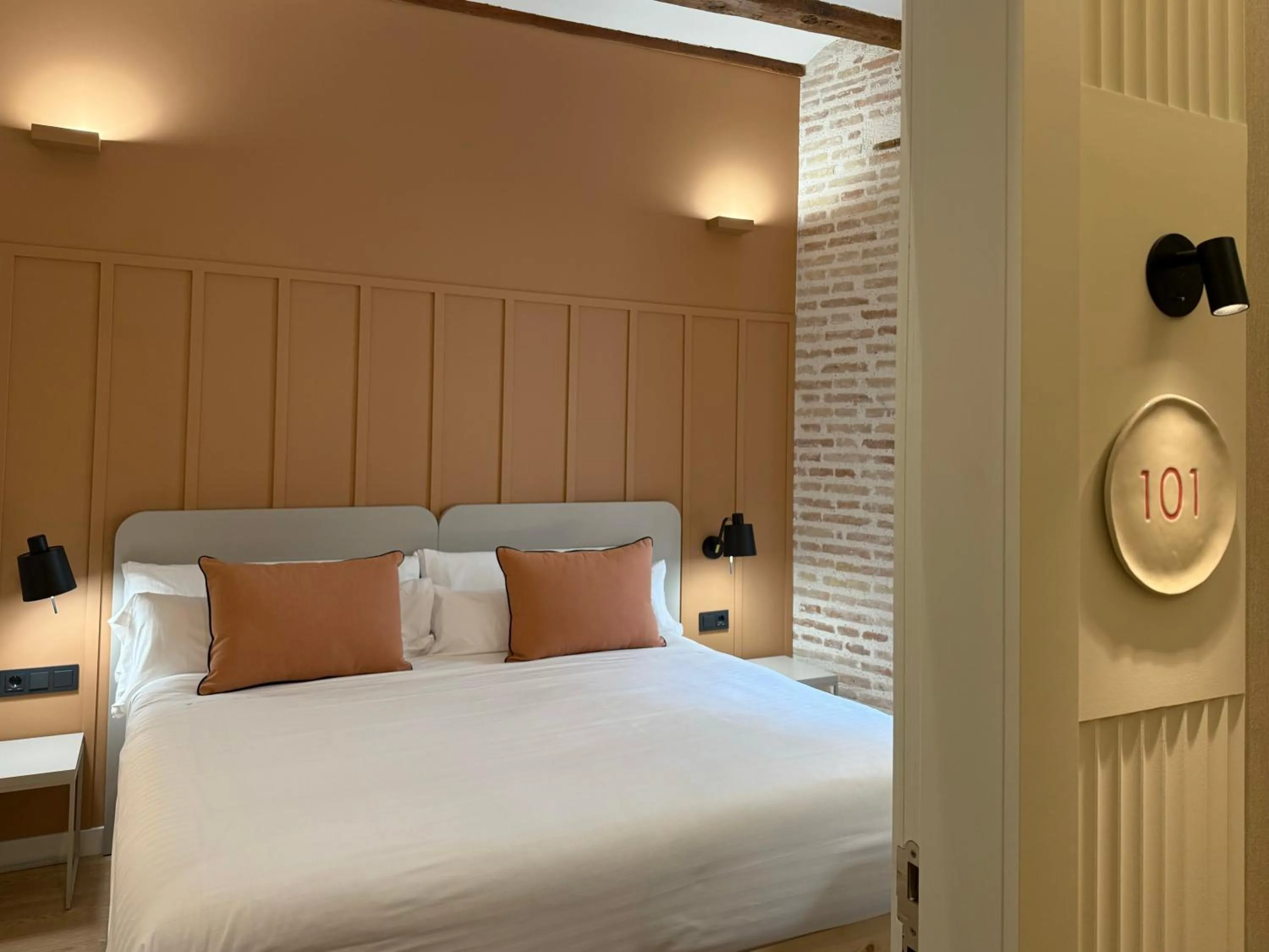 Bed in Cosy Rooms Embajador