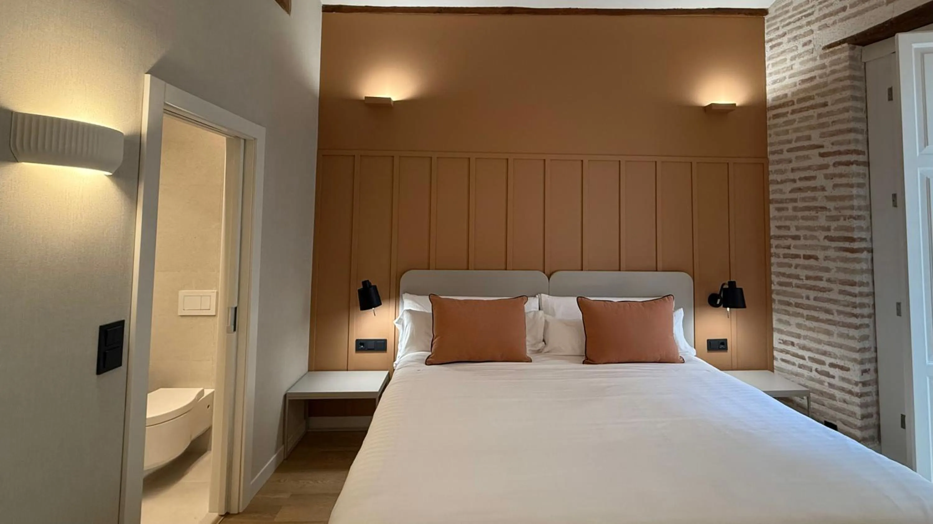 Bed in Cosy Rooms Embajador