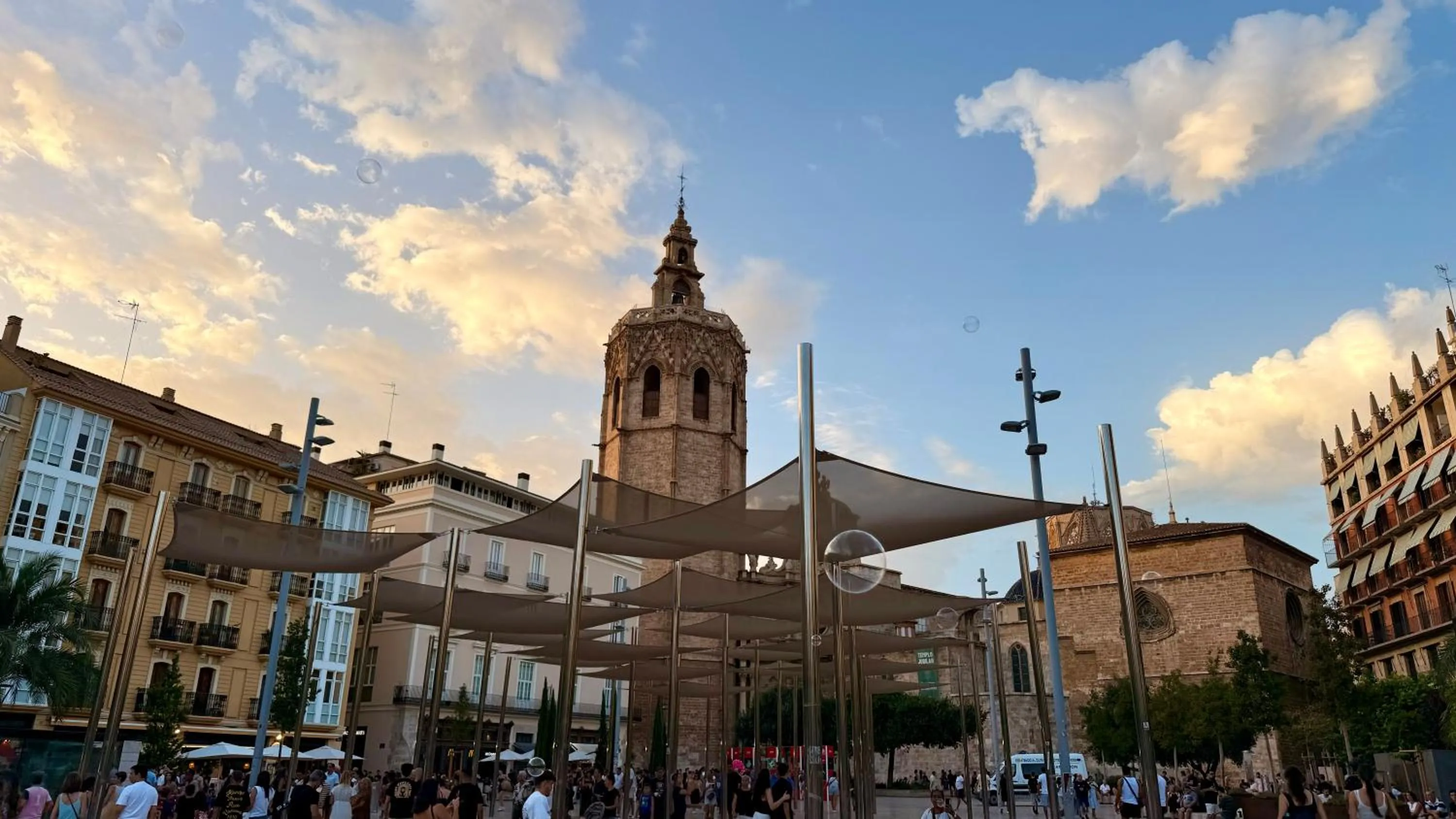 Nearby landmark in Cosy Rooms Embajador