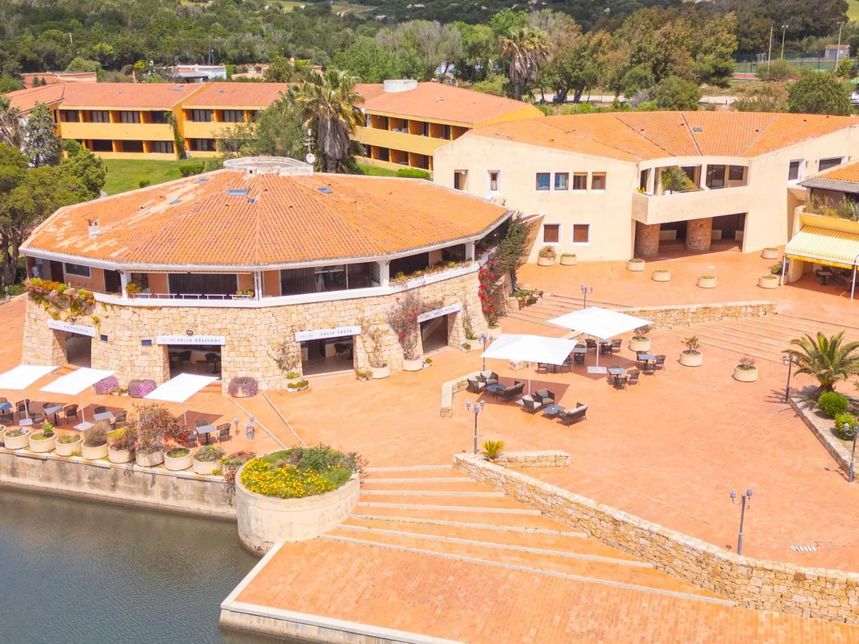 Restaurant/places to eat in Felix Hotels - Residence Hotel Costa Serena