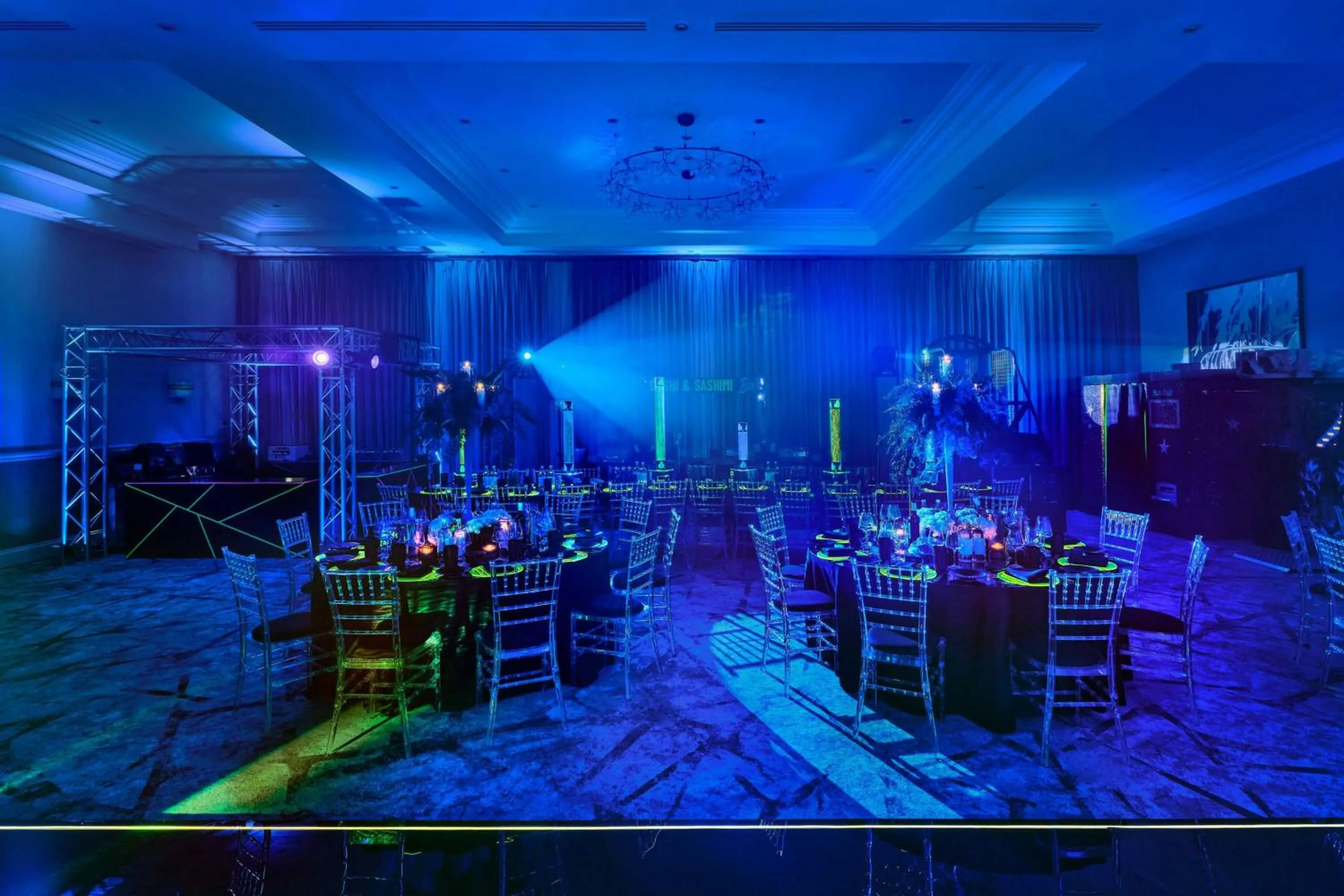 Lounge or bar in London Marriott Hotel Regents Park