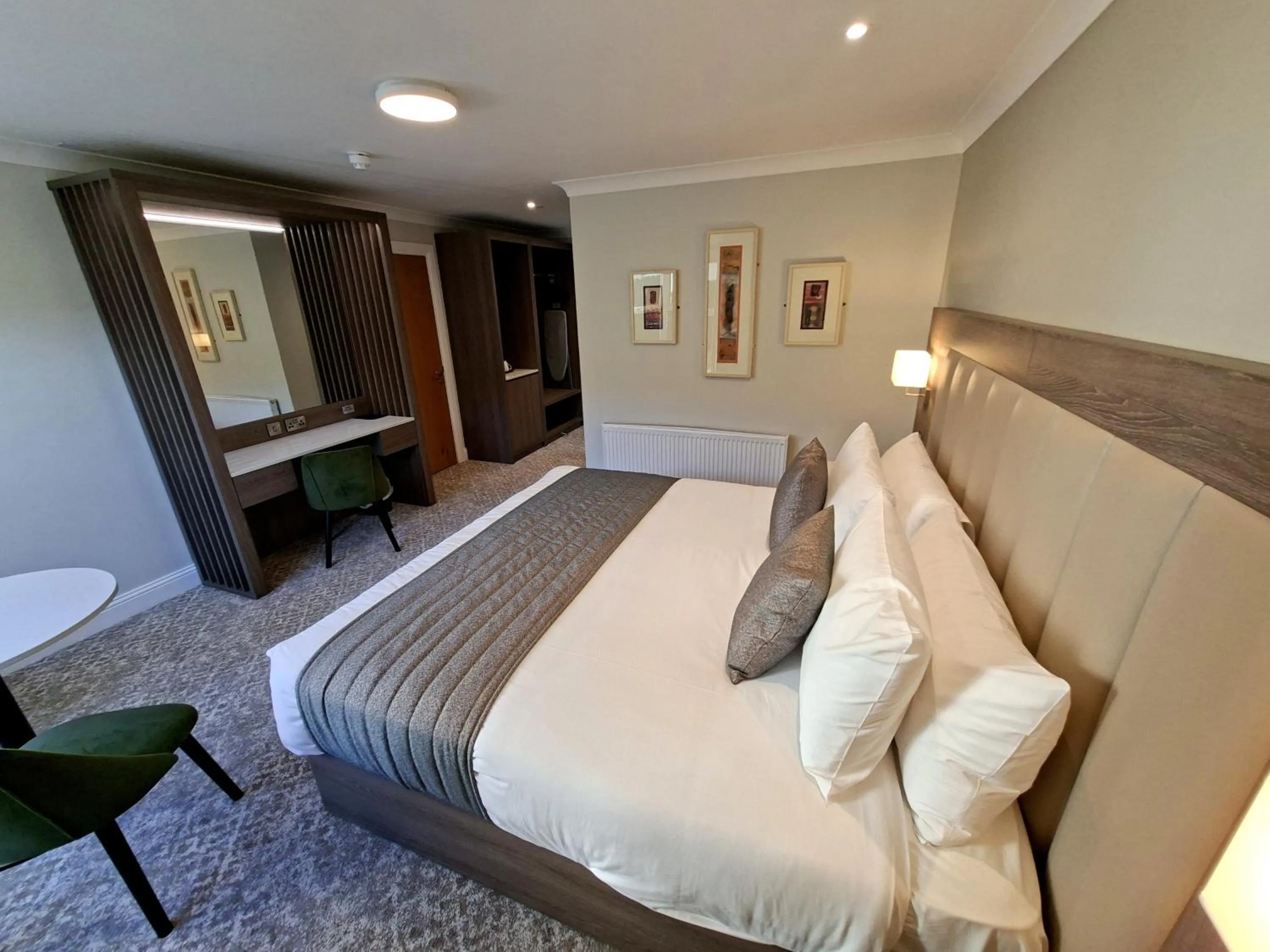 Bed in Ballyliffin Lodge & Spa