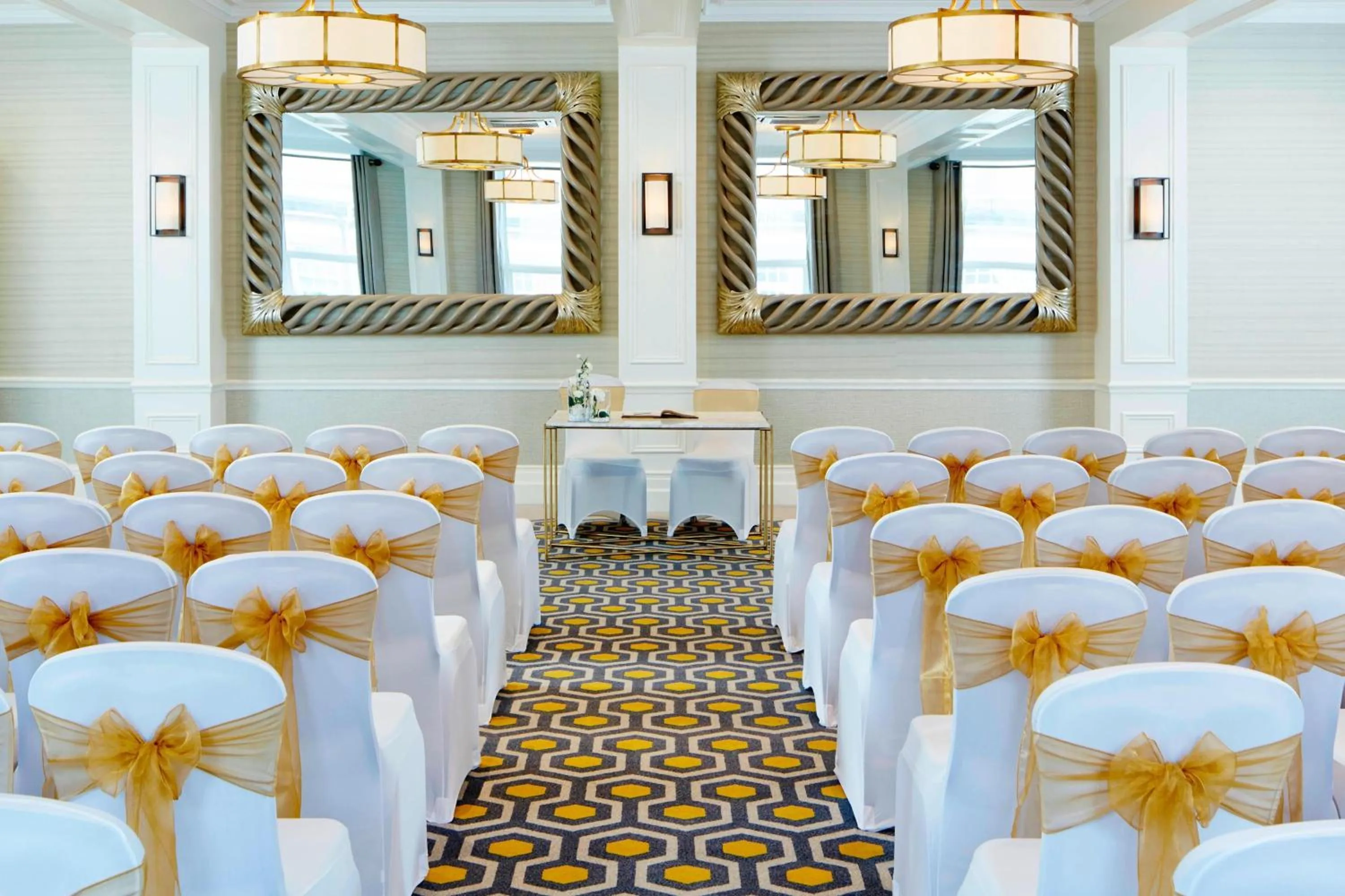 Banquet/Function facilities in Bournemouth Highcliff Marriott Hotel