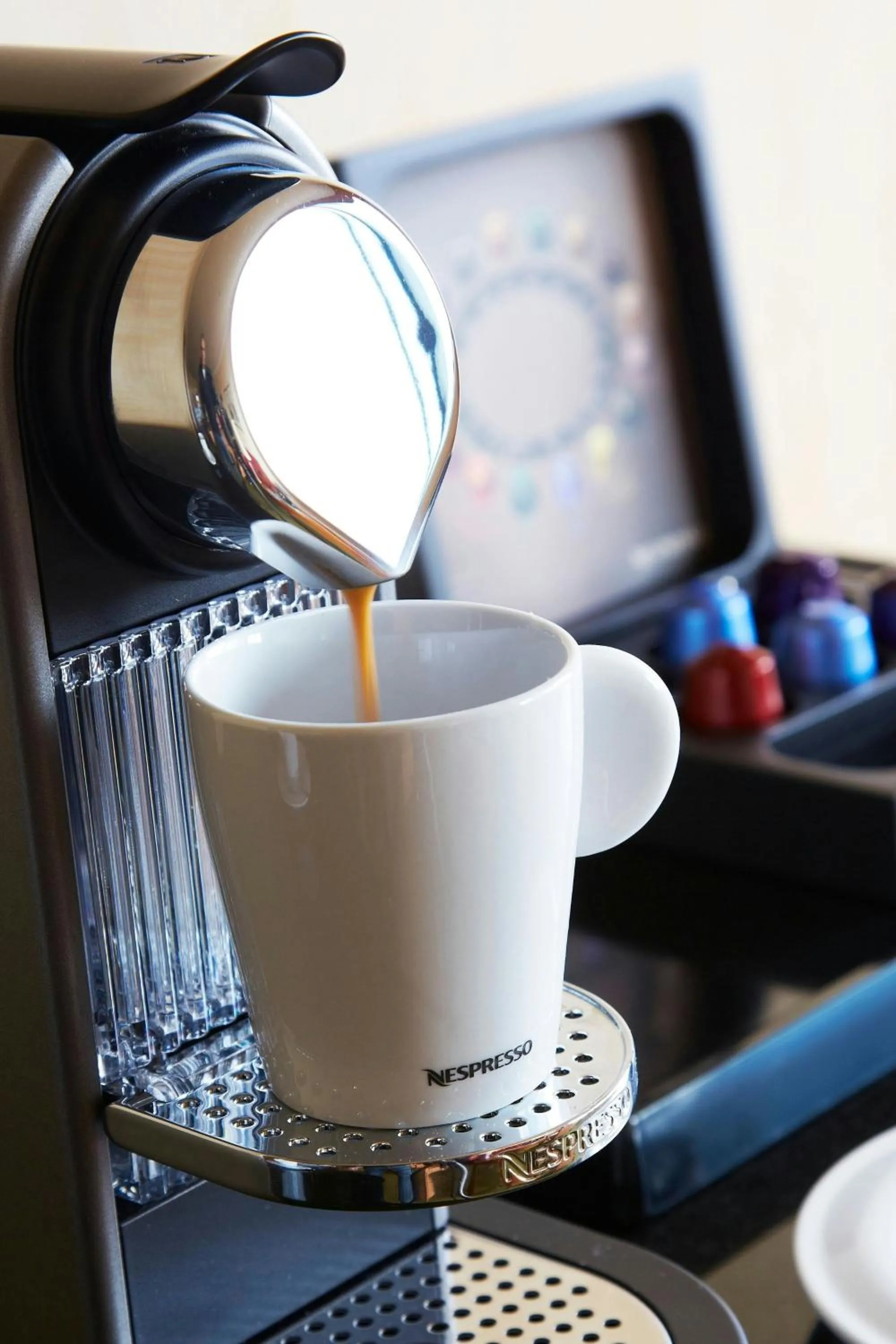 Photo of the whole room in Bournemouth Highcliff Marriott Hotel