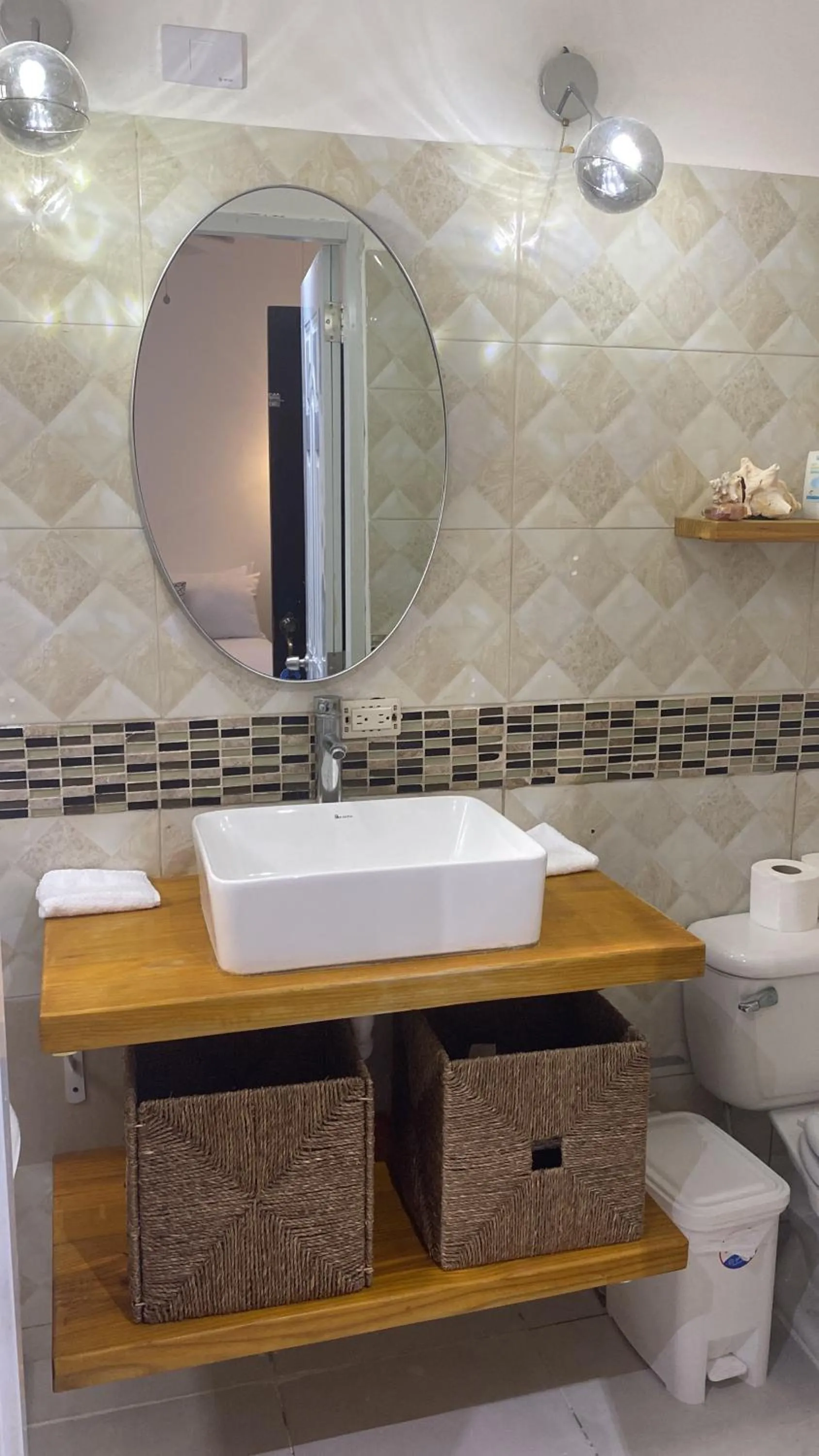 Toilet in Apartamentos Magallanes Bayahibe