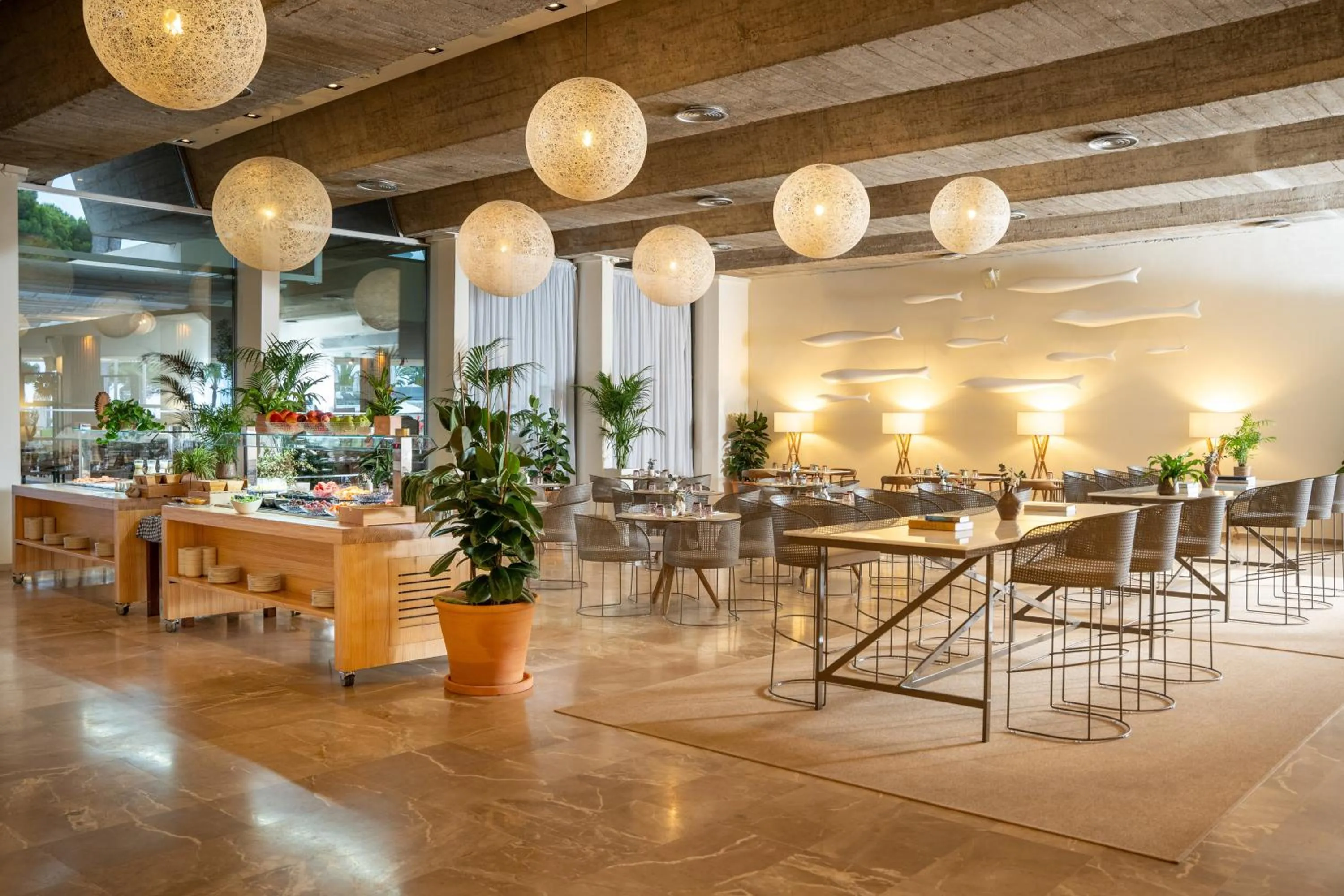 Restaurant/places to eat in Meliá South Beach