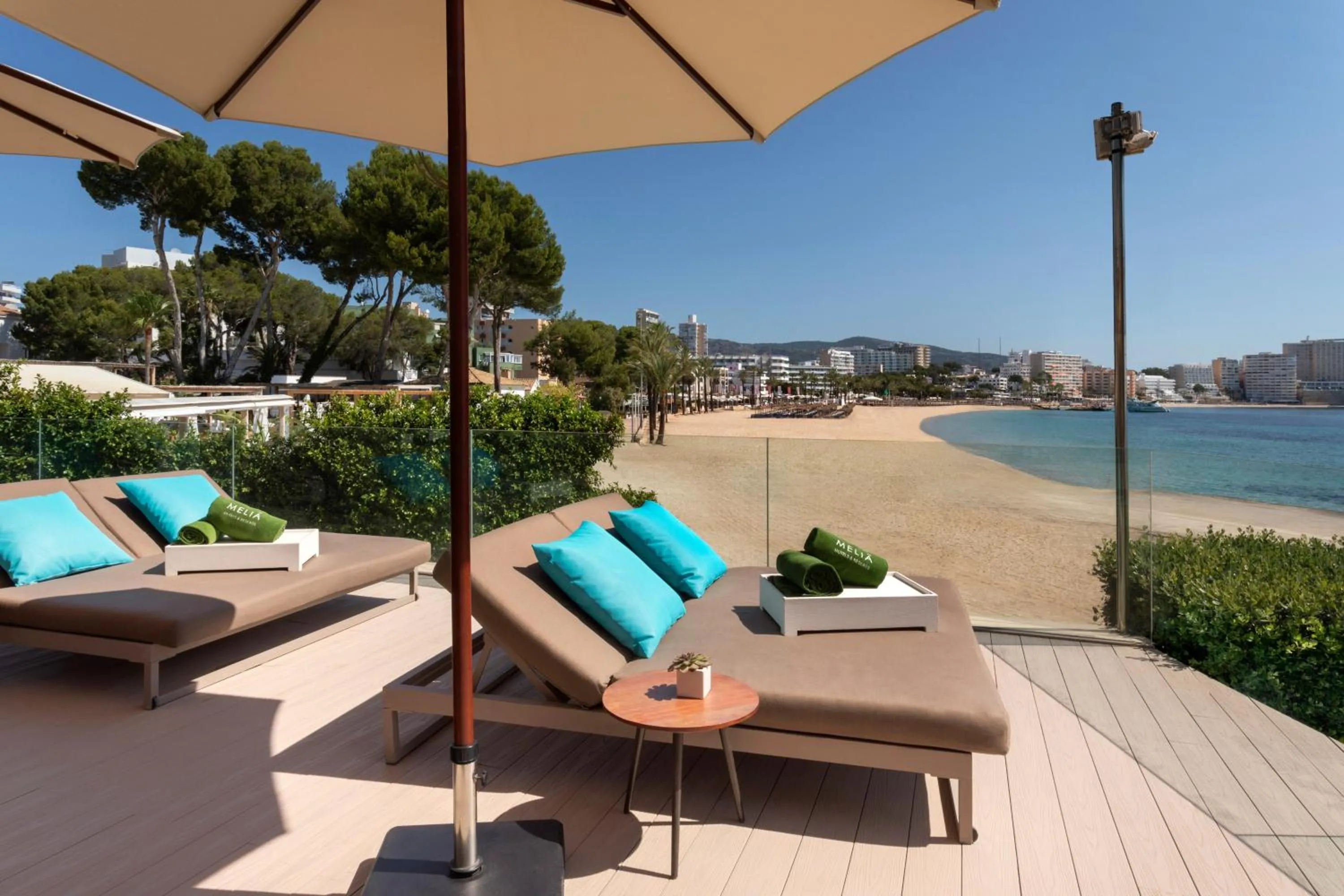 Beach in Meliá South Beach