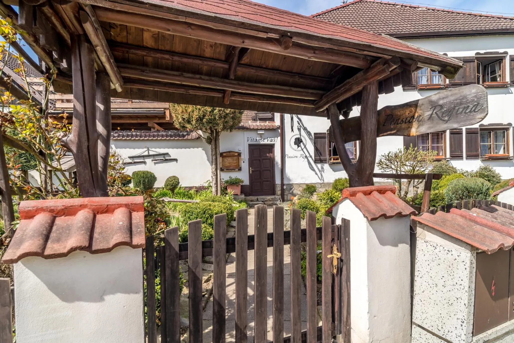 Property building in Pension Regina