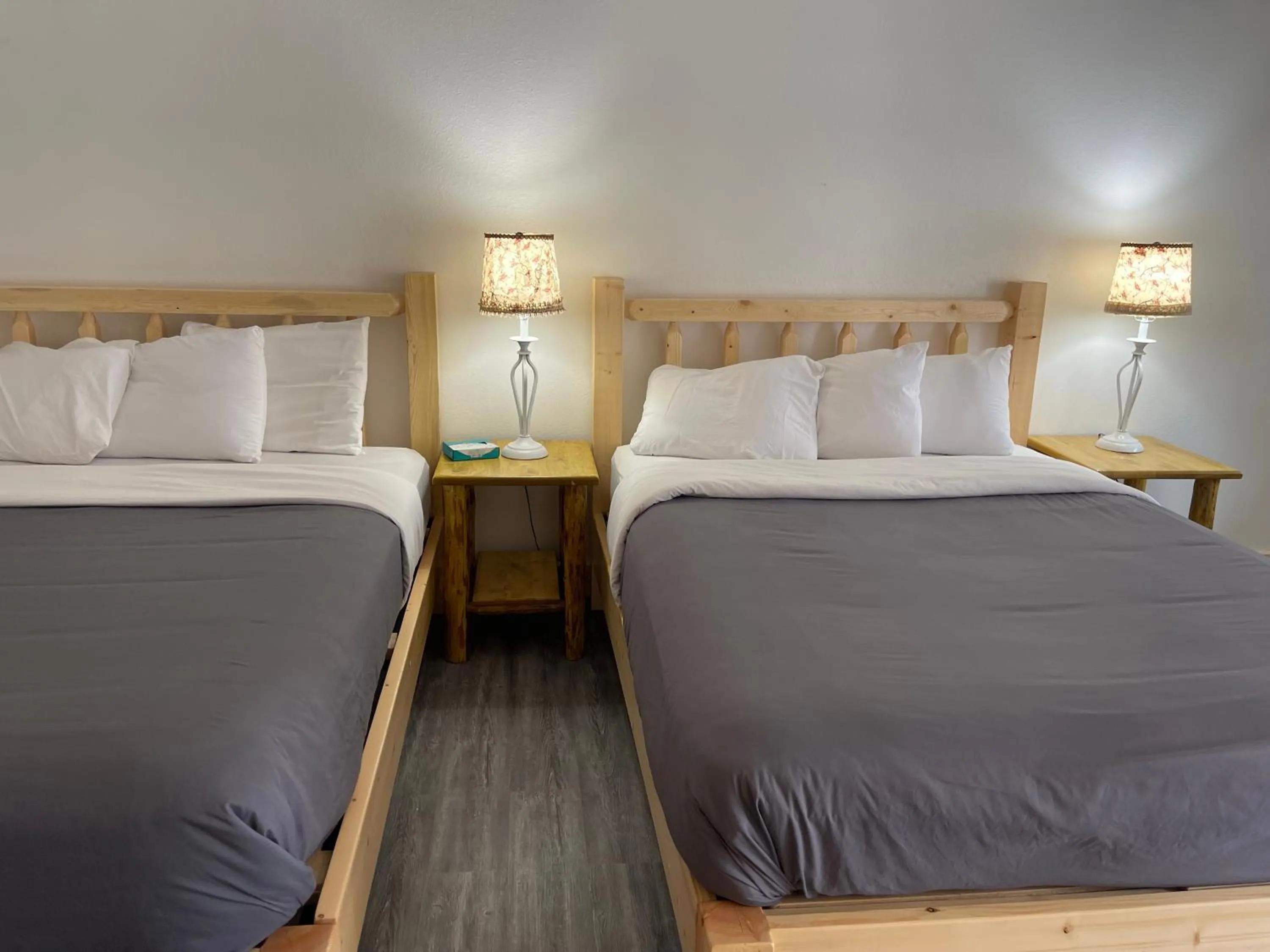 Bed in Kootenai Valley Motel