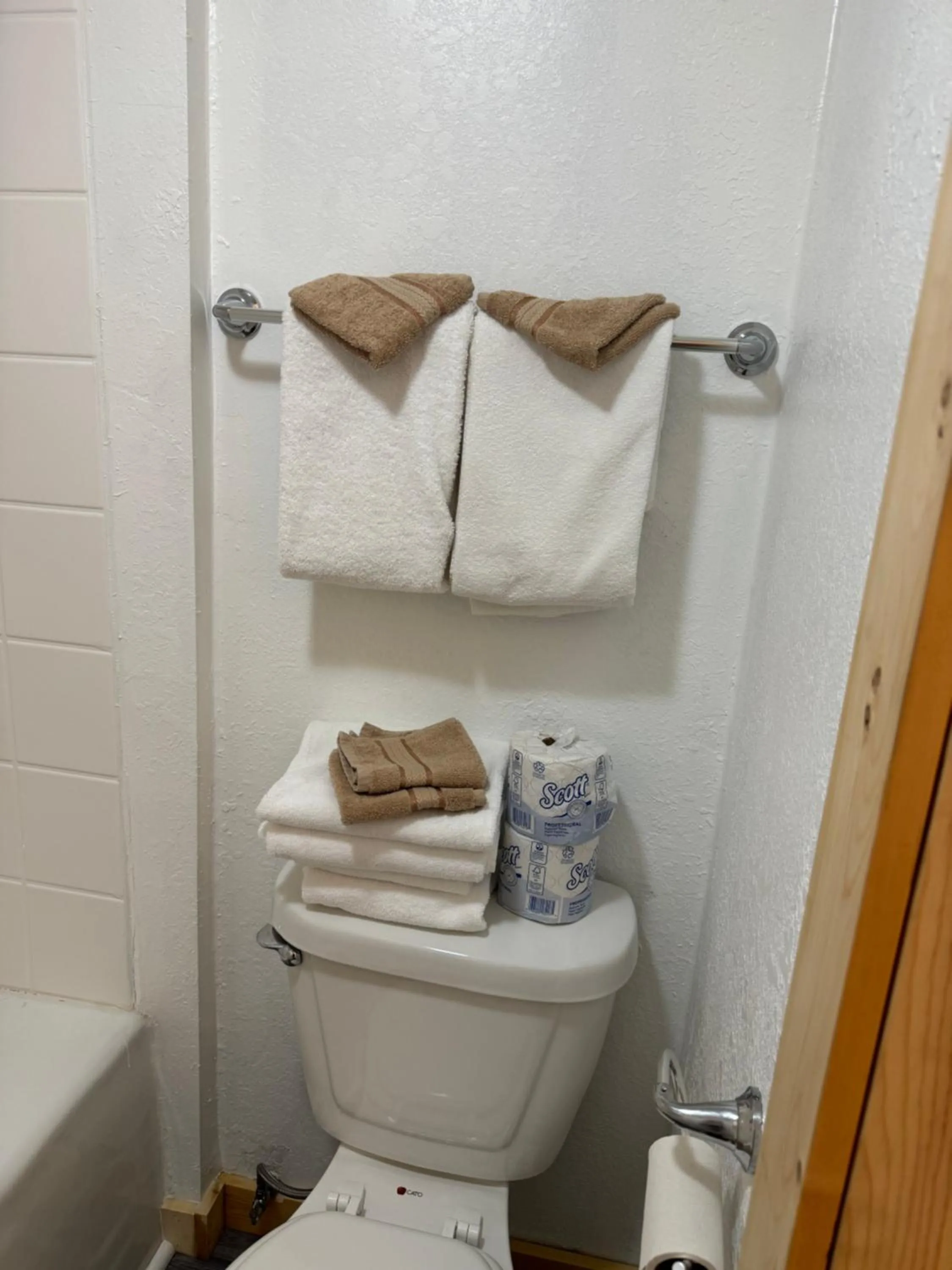 Kootenai Valley Motel