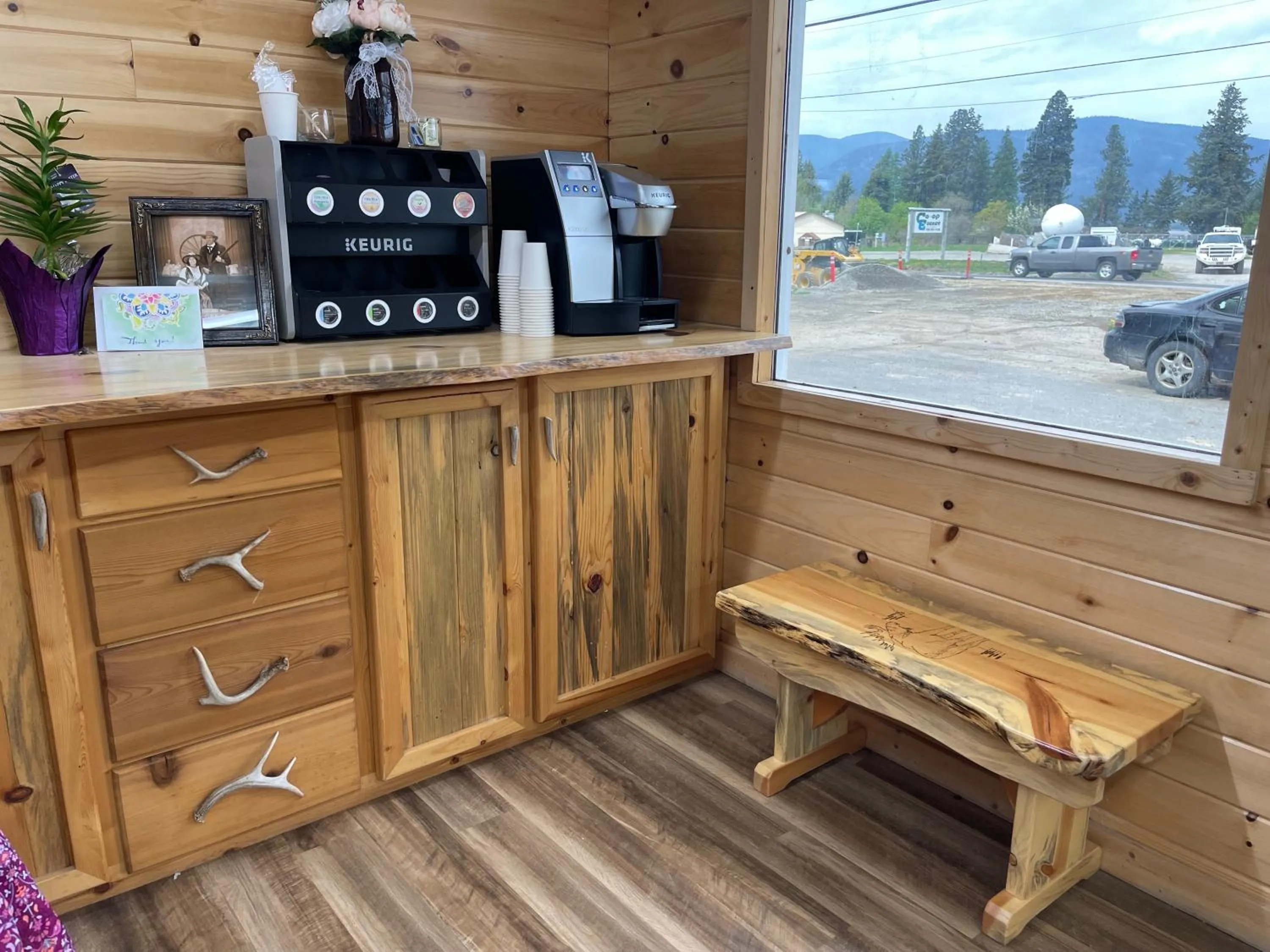 Kootenai Valley Motel